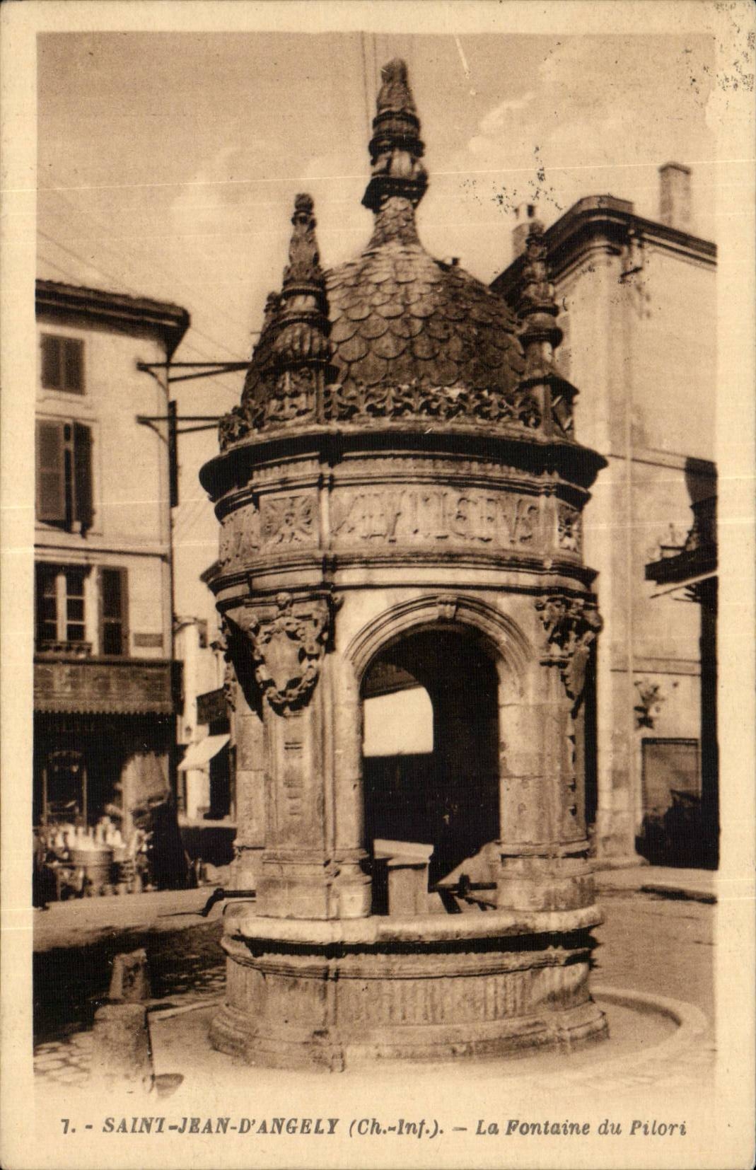 Saint Juan d Angely - La Fontaine - CPA 