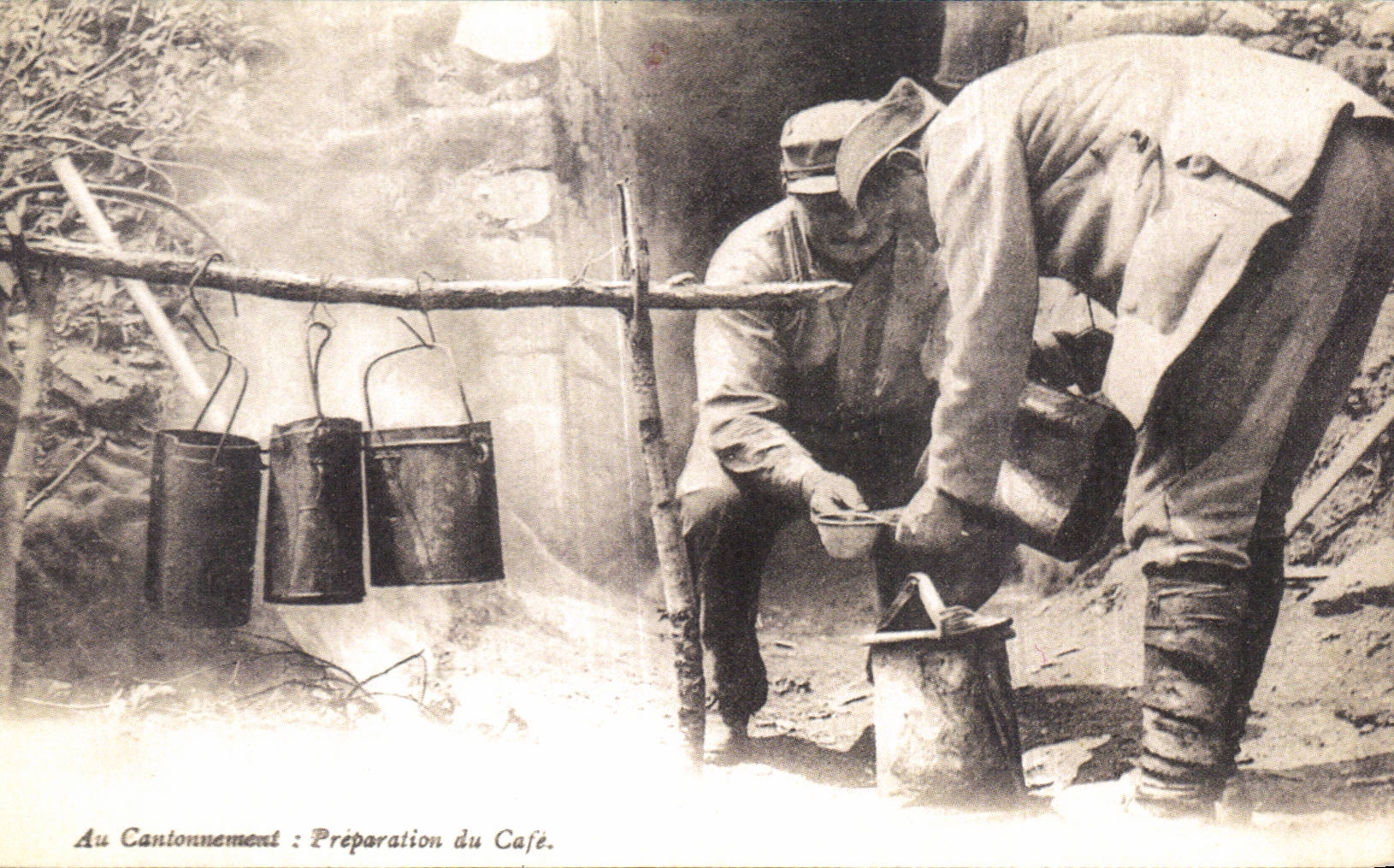 CPA Militaria With quartering preparation of the coffee