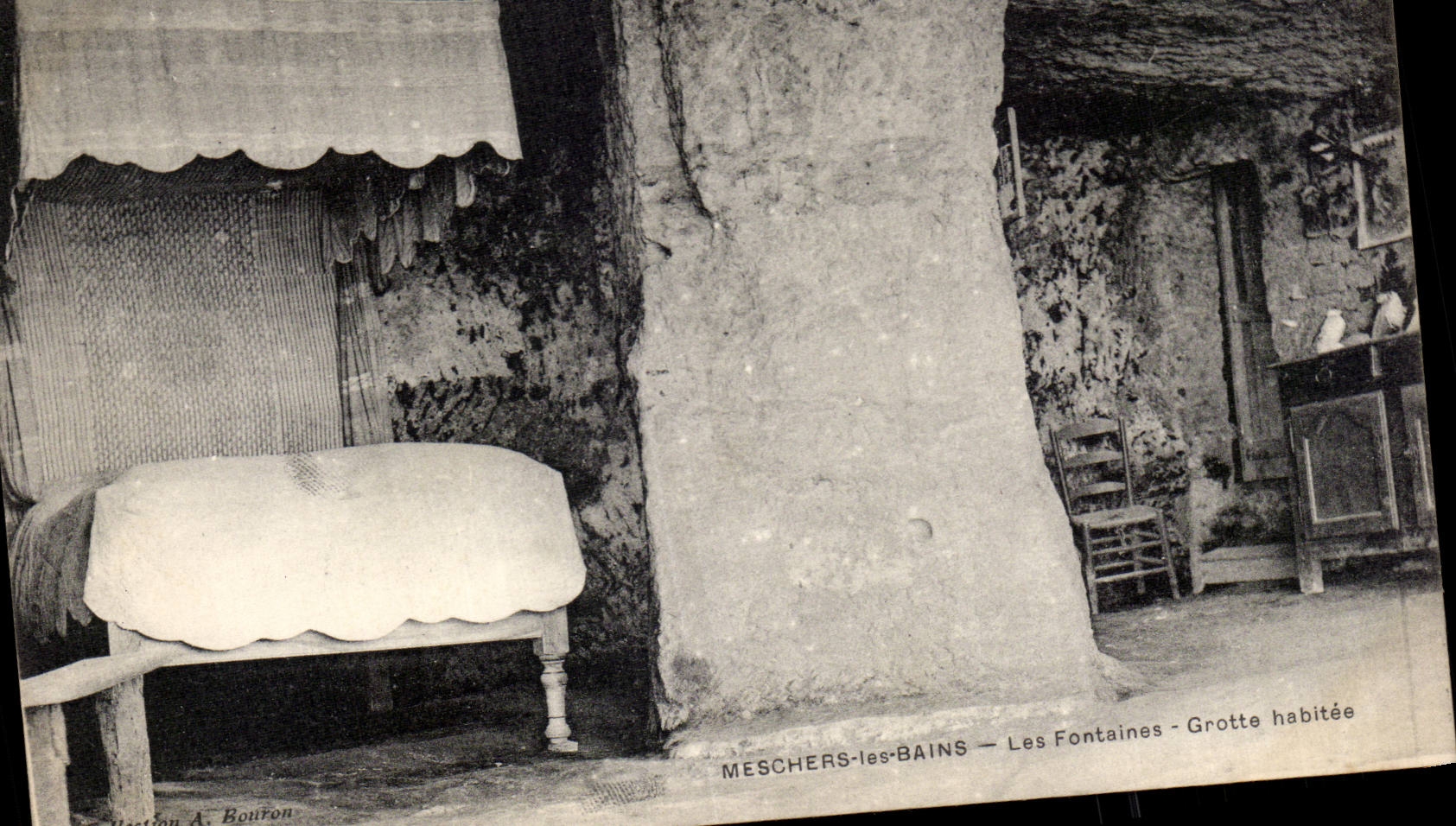 Meschers - Les Fontaines - Grotte habitee - CPA