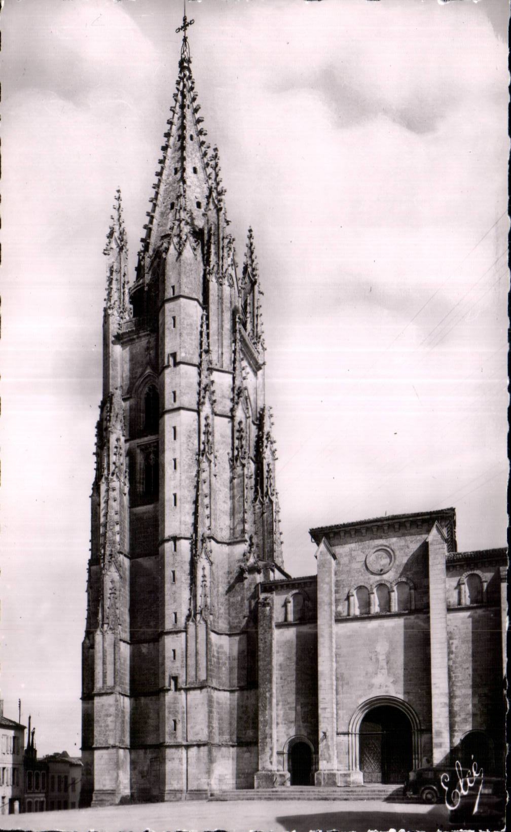 Saintes - Clocher de Saint Eutrope - CPA
