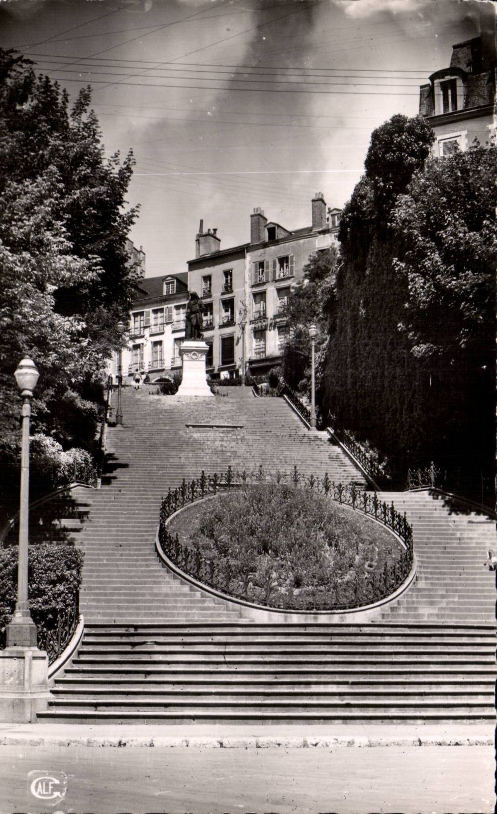 CPSM Blois Escalier Denis Papin