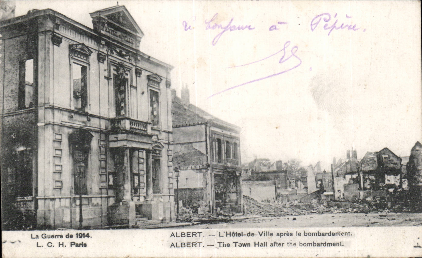 Ayuntamiento viejo de la guerra 1914 1918 Albert de CPA Militaria despues del bombardeo