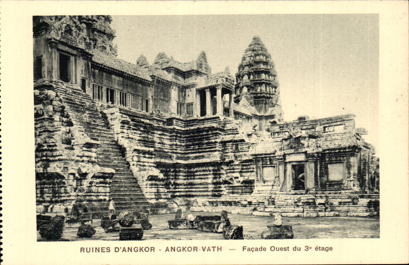 CPA Campuchea arruina el ataque frontal occidental de Angkor Vath del angkor