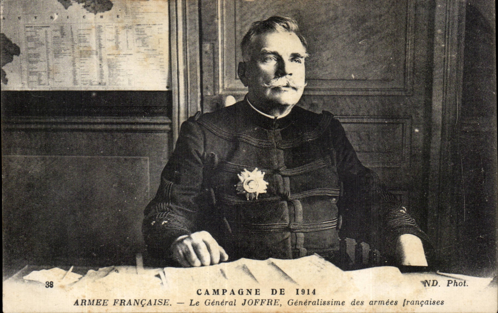 CPA Militaria Campagne de 1914 Armee francaise le general Joffre Generalissime des armees francaises