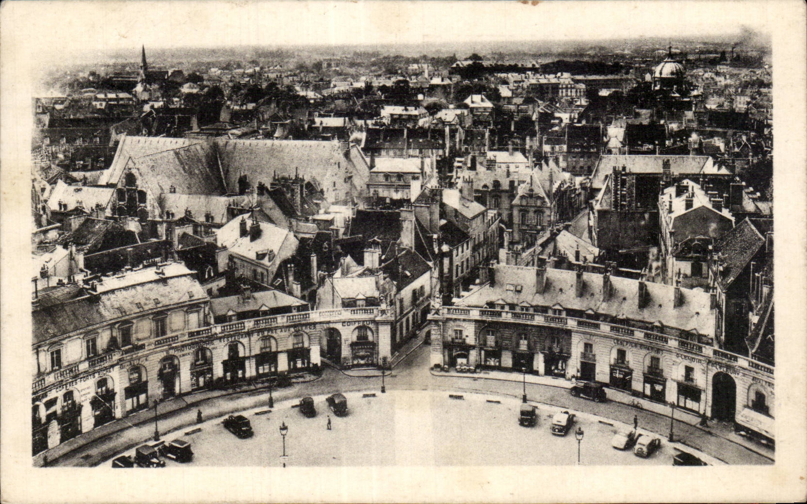 CPA Dijon Place d armes