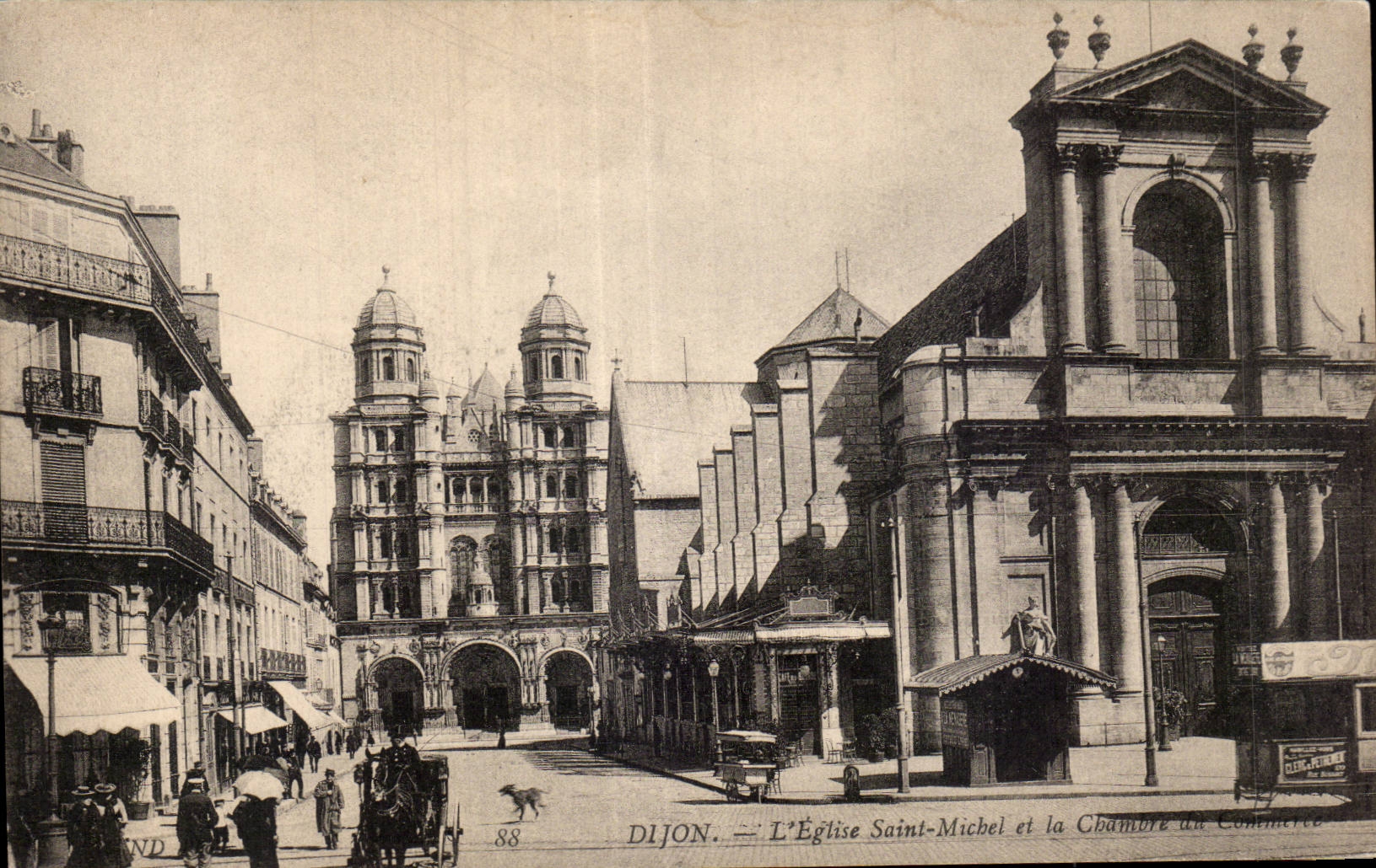 CPA Dijon Eglise Saint Michel et la chambre de commerce