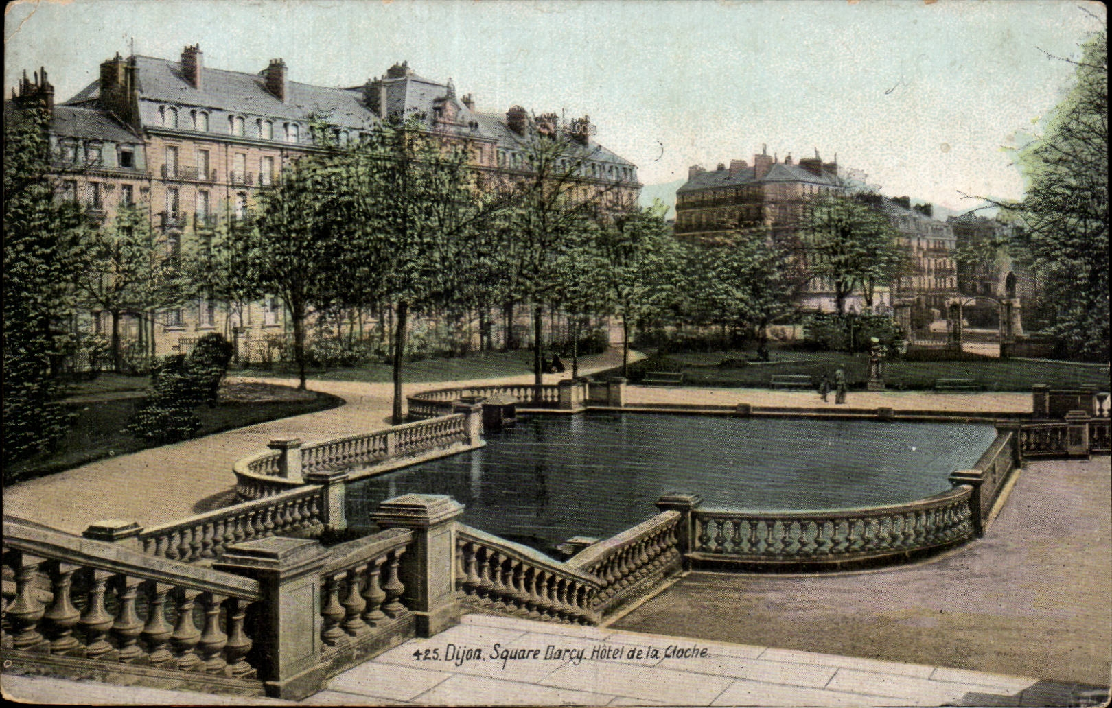 CPA Dijon Square Darcy Hotel de la cloche