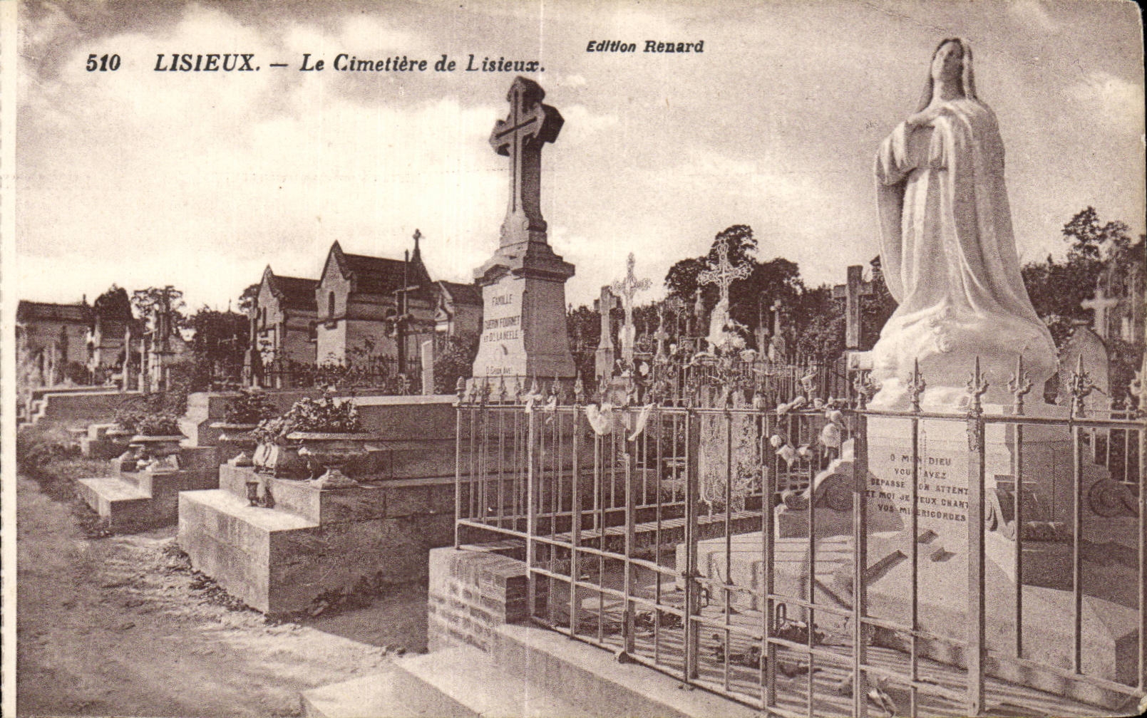 Lisieux - Le Cimetiere CPA