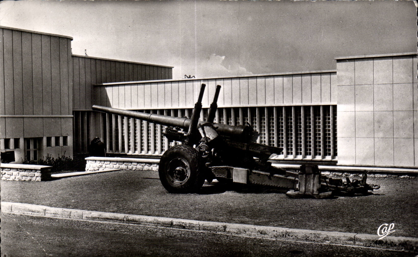 Arromanches - puerto del lanzamiento el museo - CPA