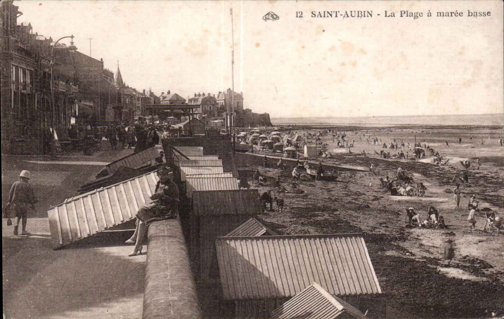 Saint Aubin - the Beach has low tide - CPA