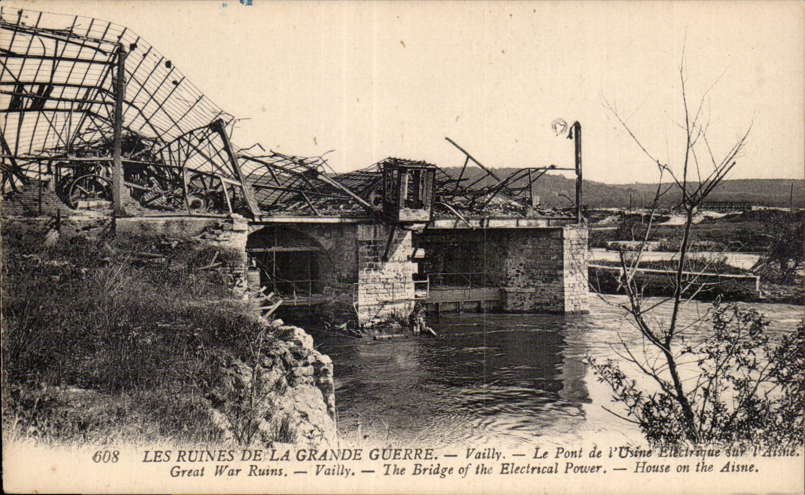 CPA Militaria the Great War 1914 Vailly Le bridge of machines electric on Aisne