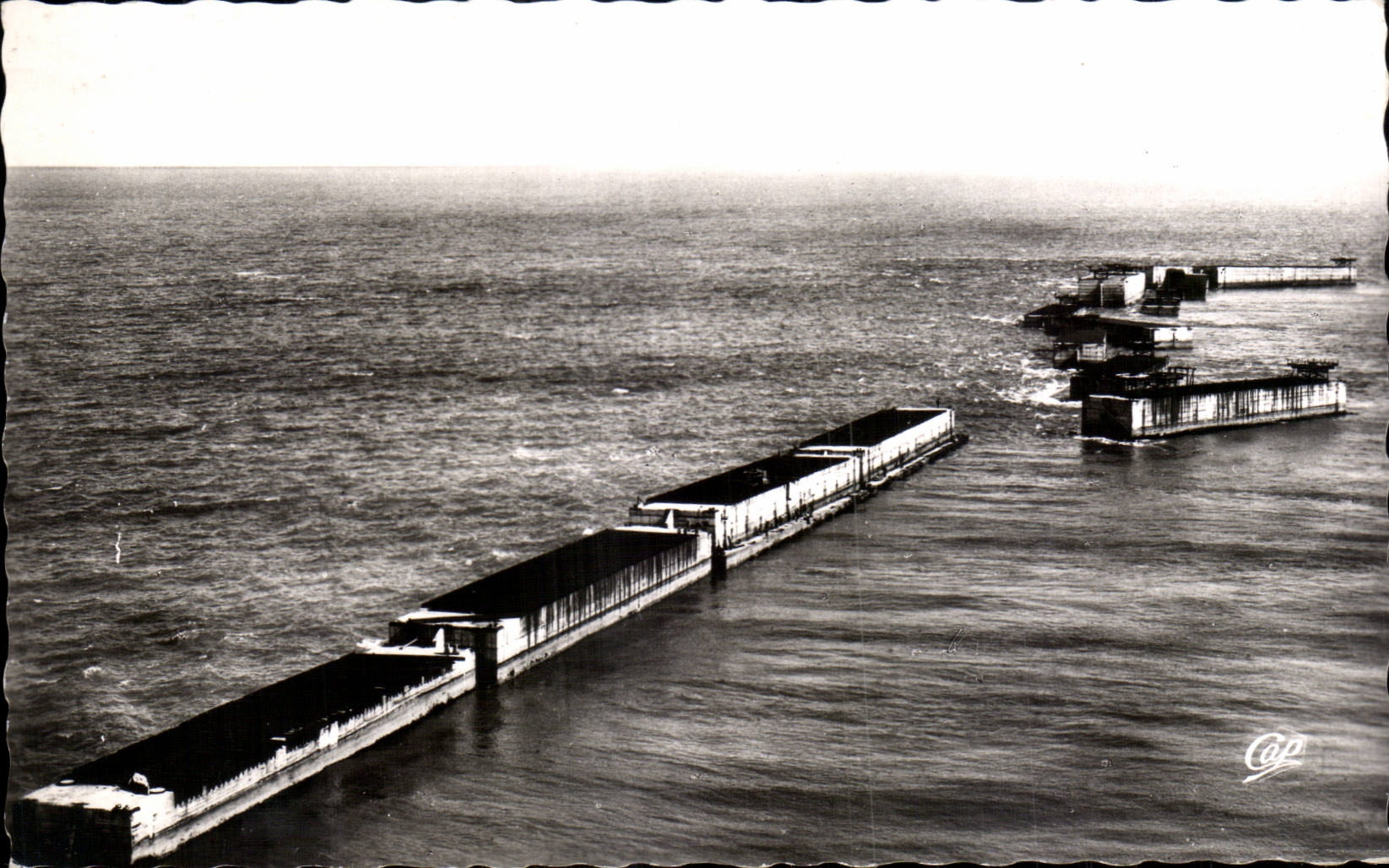 Arromanches les Bains - Port de la Liberation - CPA 
