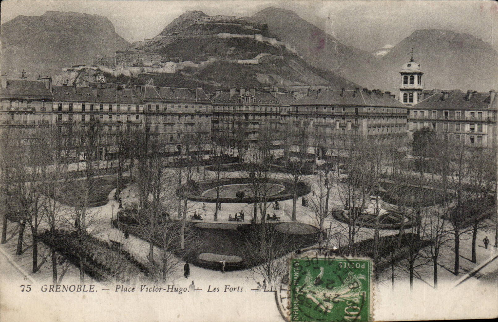 Grenoble - Place Victor Hugo - Les Forts - CPA