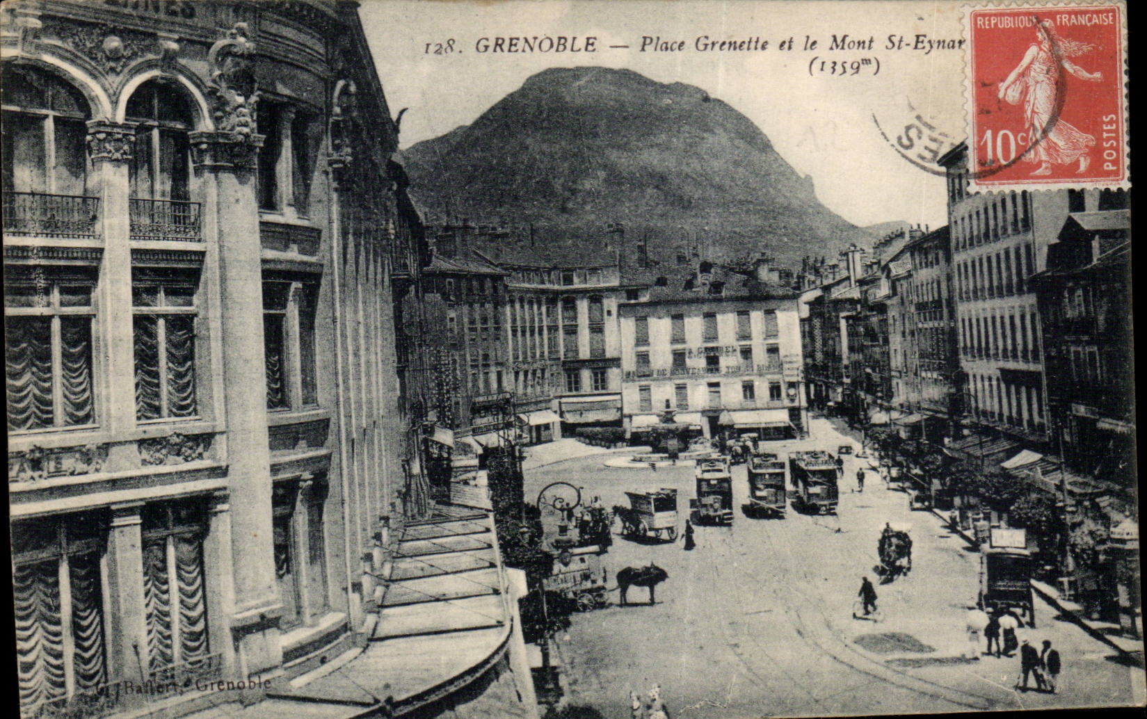 Dauphine - Grenoble - Place Grenette - Mont St Eynard - CPA