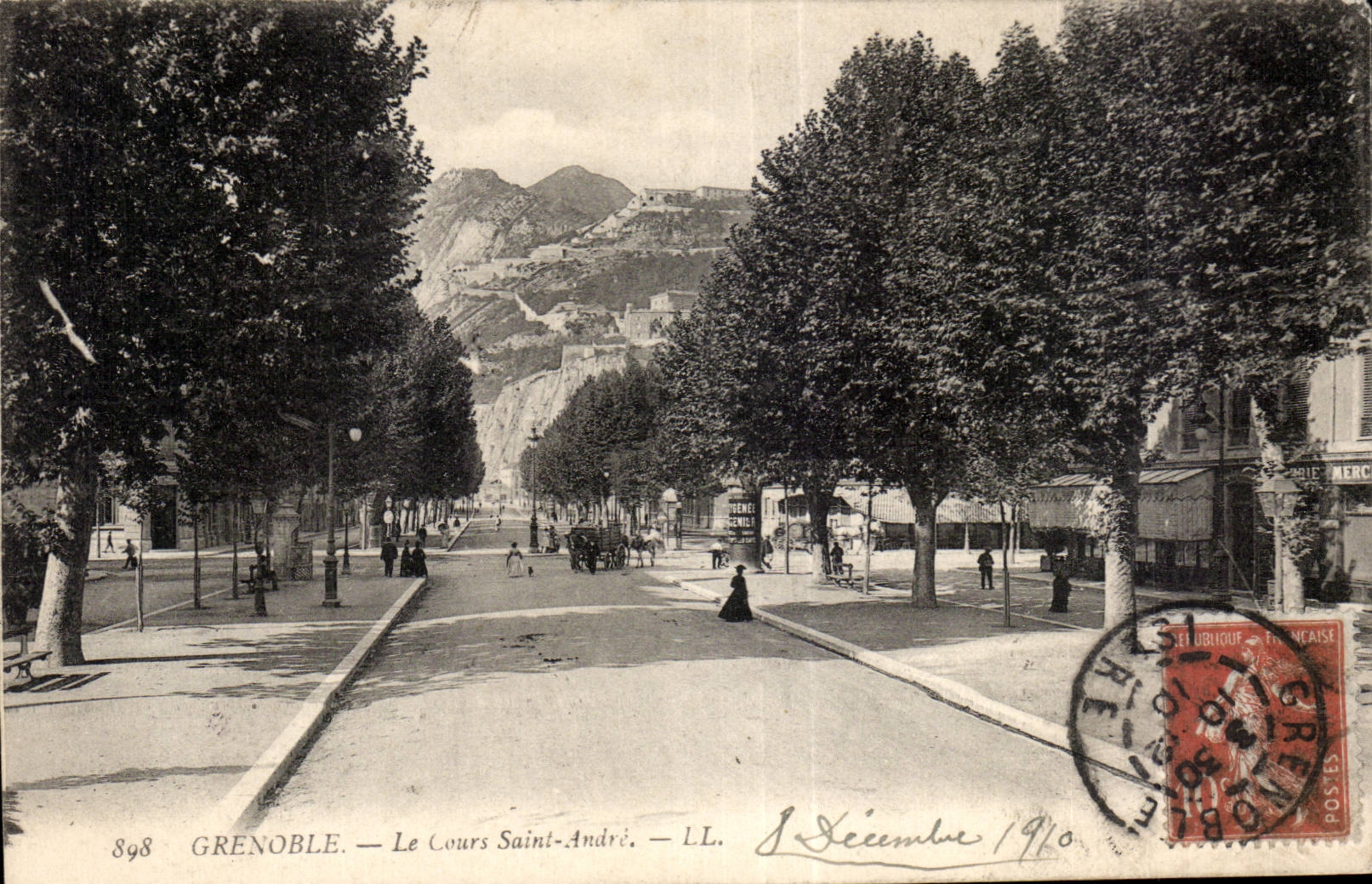 Grenoble - Le Cours Saint Andre - CPA 