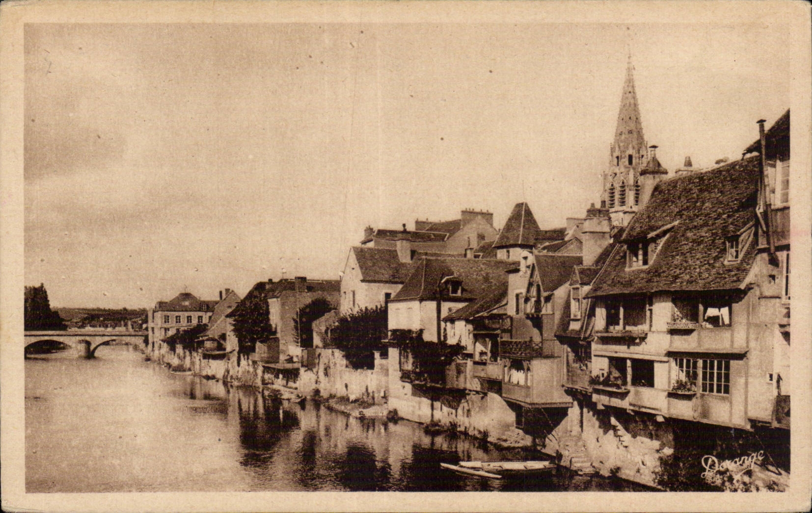 Argenton sur Creuse - Vieilles Maisons au bord de la Creuse - CPA