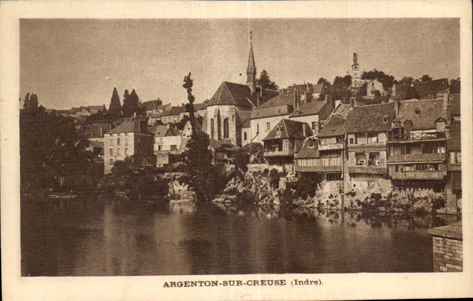 Argenton sur Creuse - CPA 