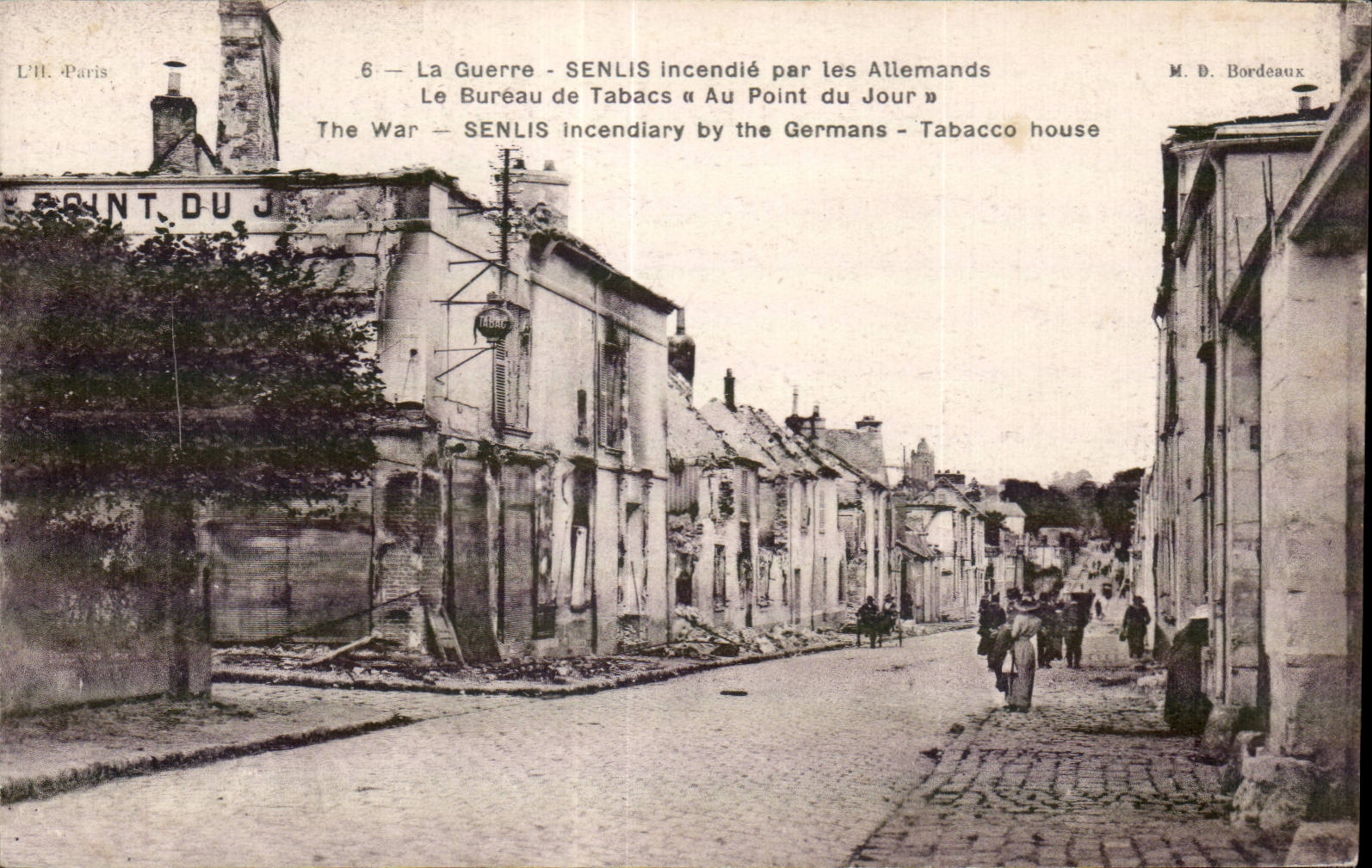 CPA Militaria Guerre of 1914 Senlis sets fire to by German the tobacconist's shop At the point of the day