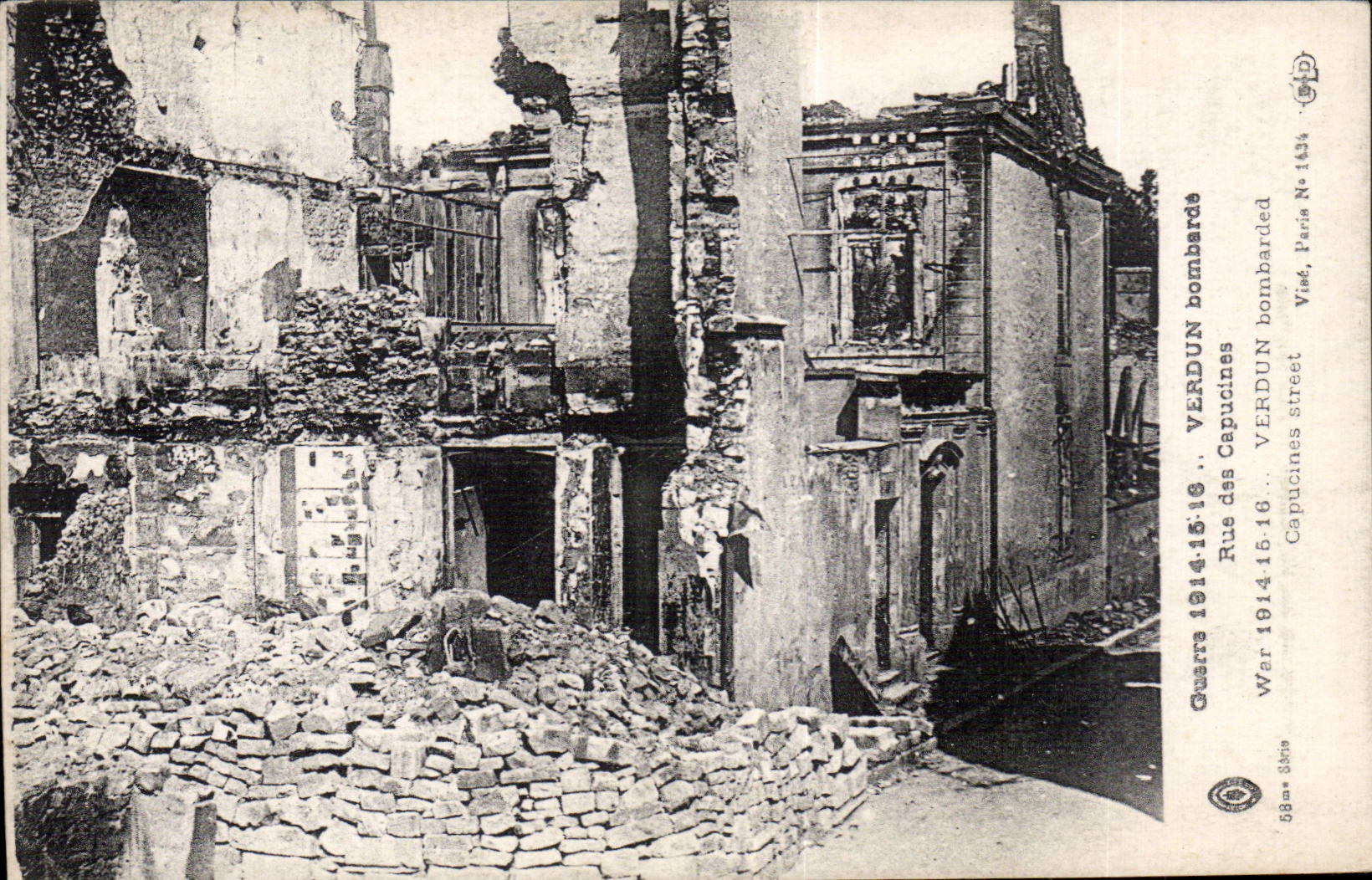 CPA Militaria Verdun bombards Rue of the Nasturtiums