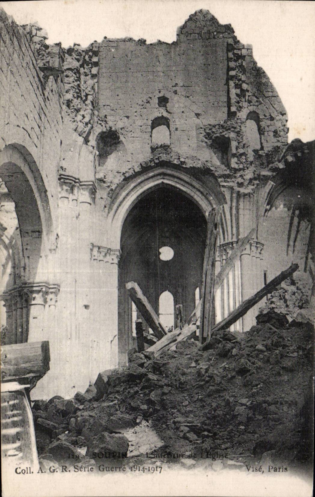 CPA Militaria Interior Sigh of church