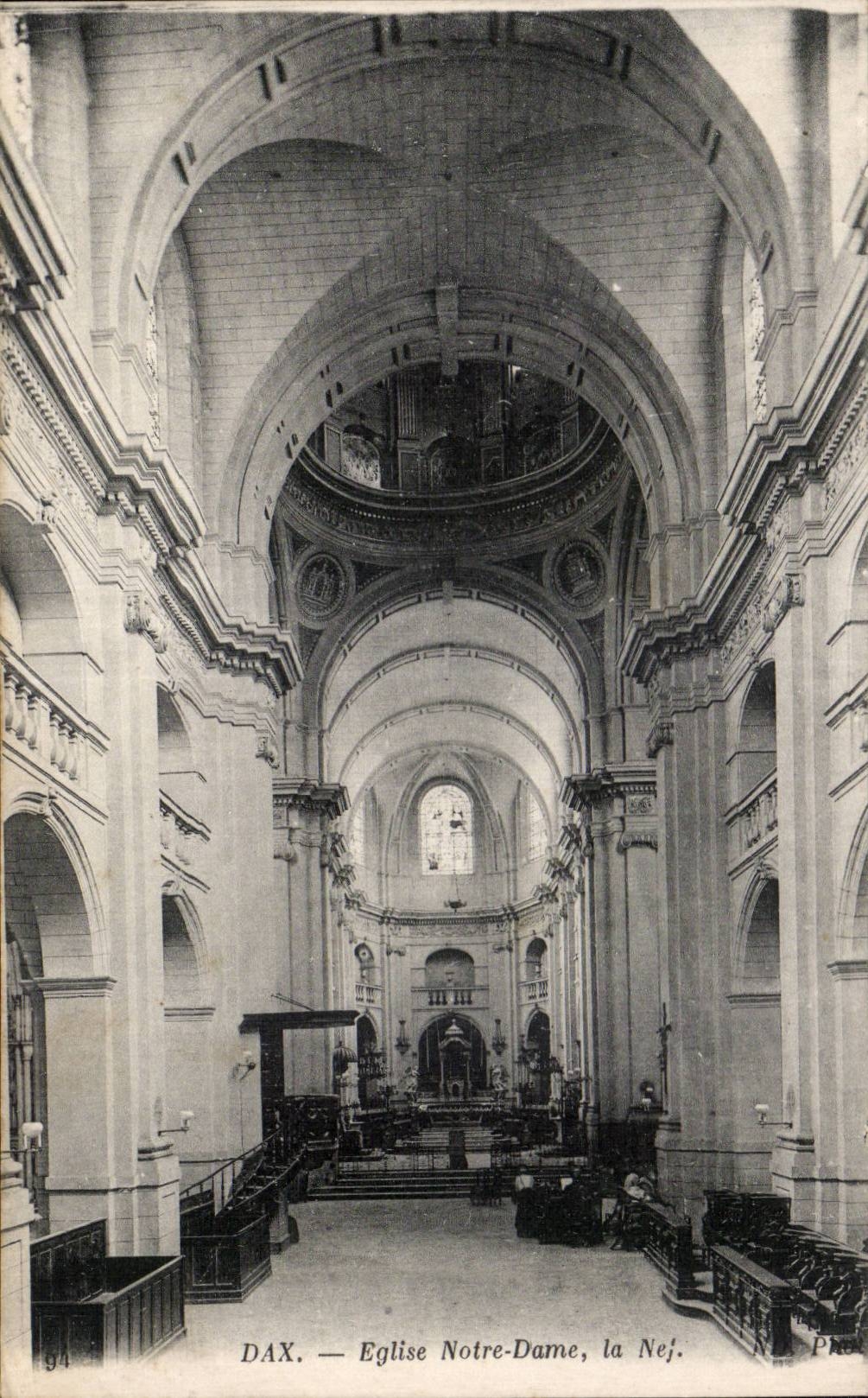 CPA Dax Notre Dame Church the nave