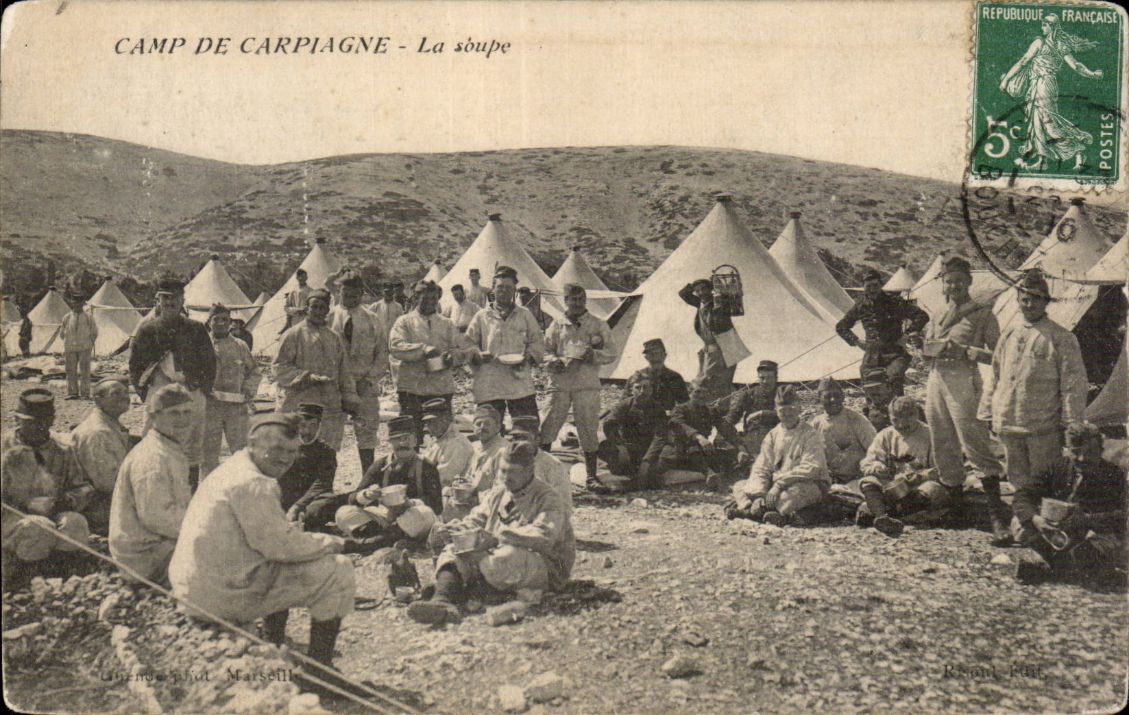 CPA Militaria Camp of Carpiagne soup