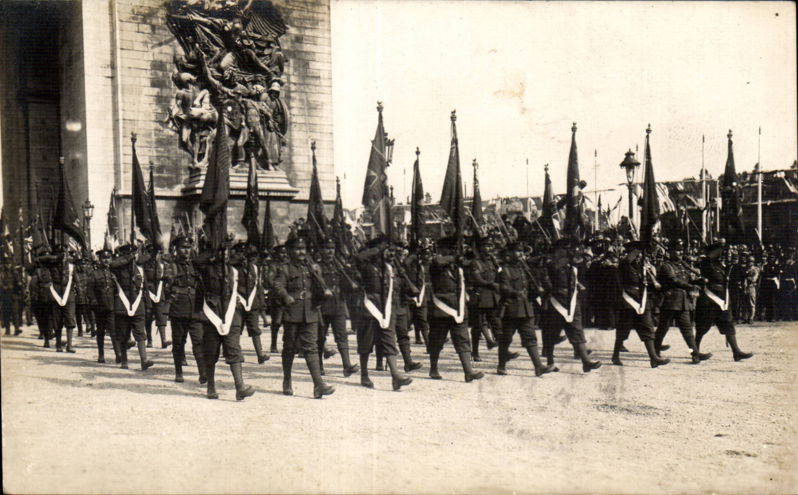 Paris - Festivals of the Victoire - July 14th 1919 - English Flags - CPA