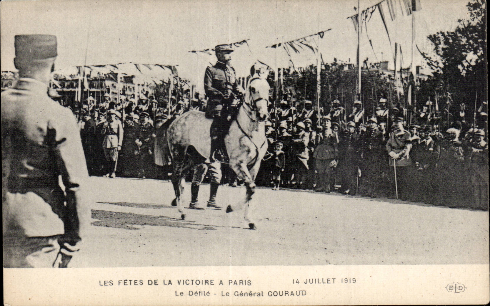 Paris - Festivals of the Victoire - July 14th 1919 - Militaria - General Gouraud - CPA