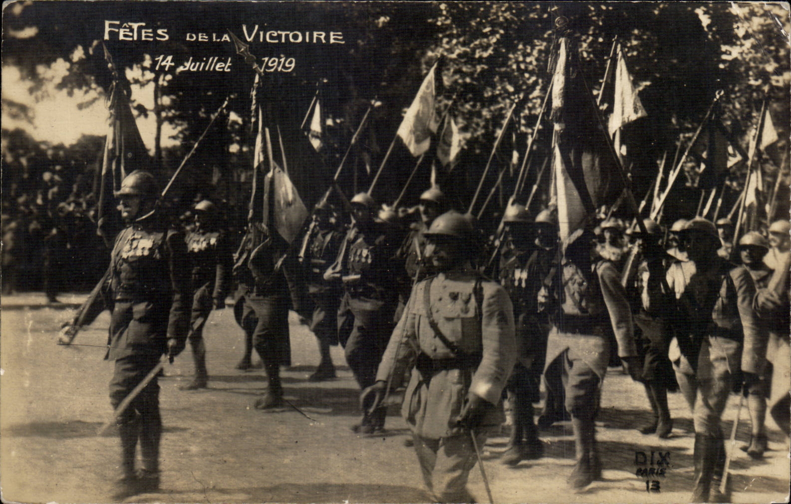 CPA Militaria Paris Festivals of the victory July 14th 1919