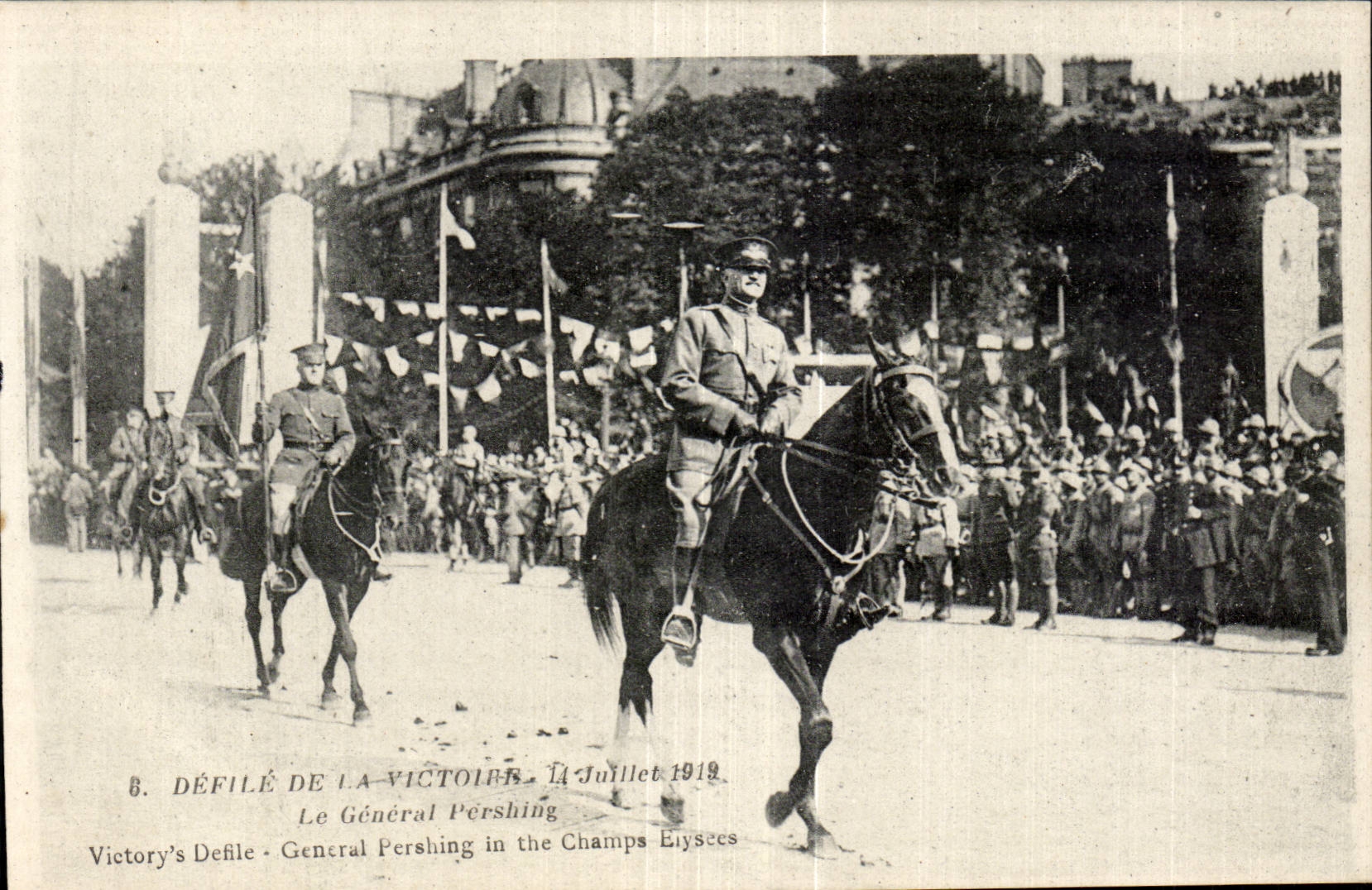 CPA Militaria July 14th 1919 Ravelled of the victory general Pershing