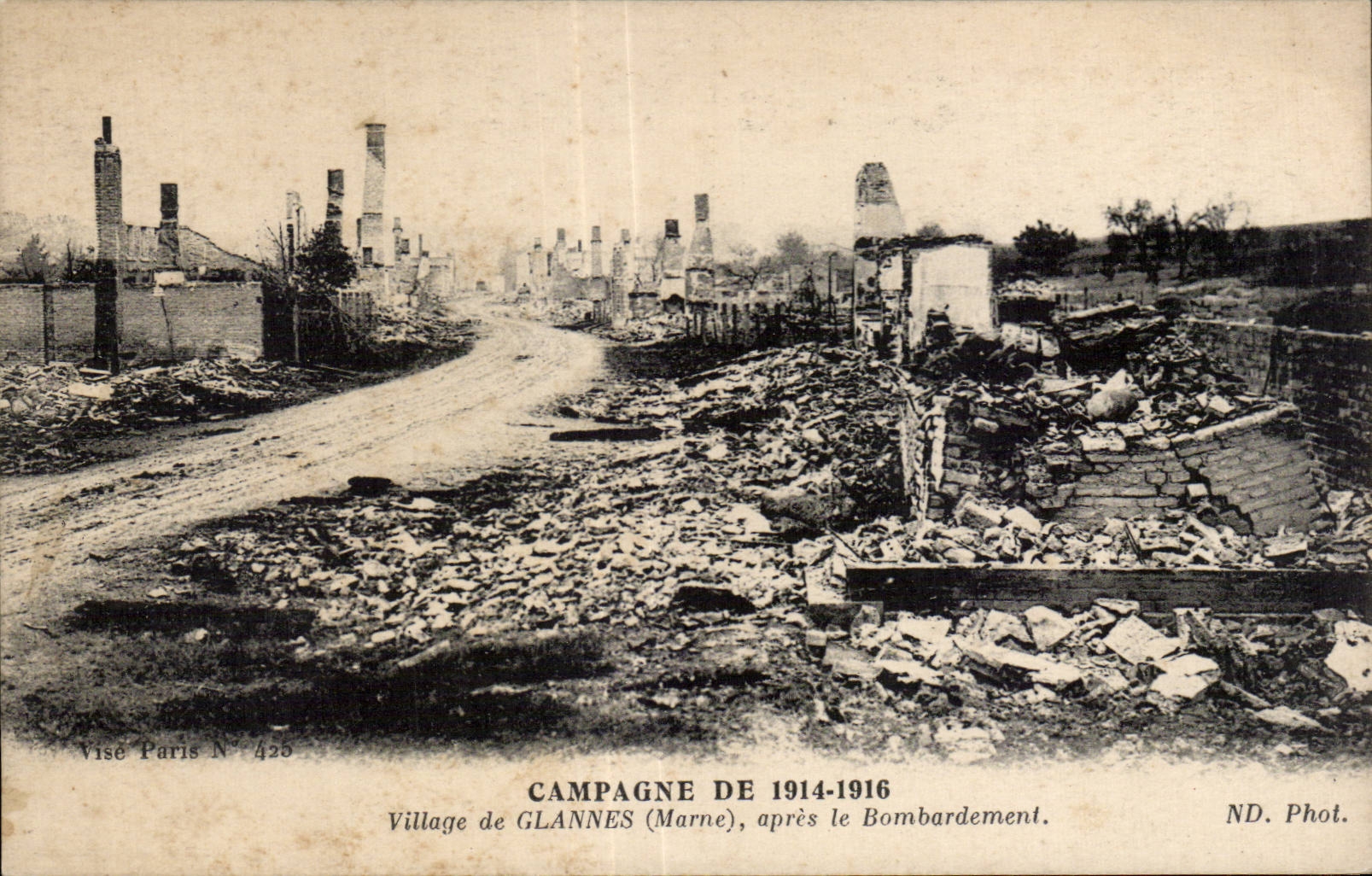 CPA Militaria the Great War 1914 Village of Glannes after the bombardment