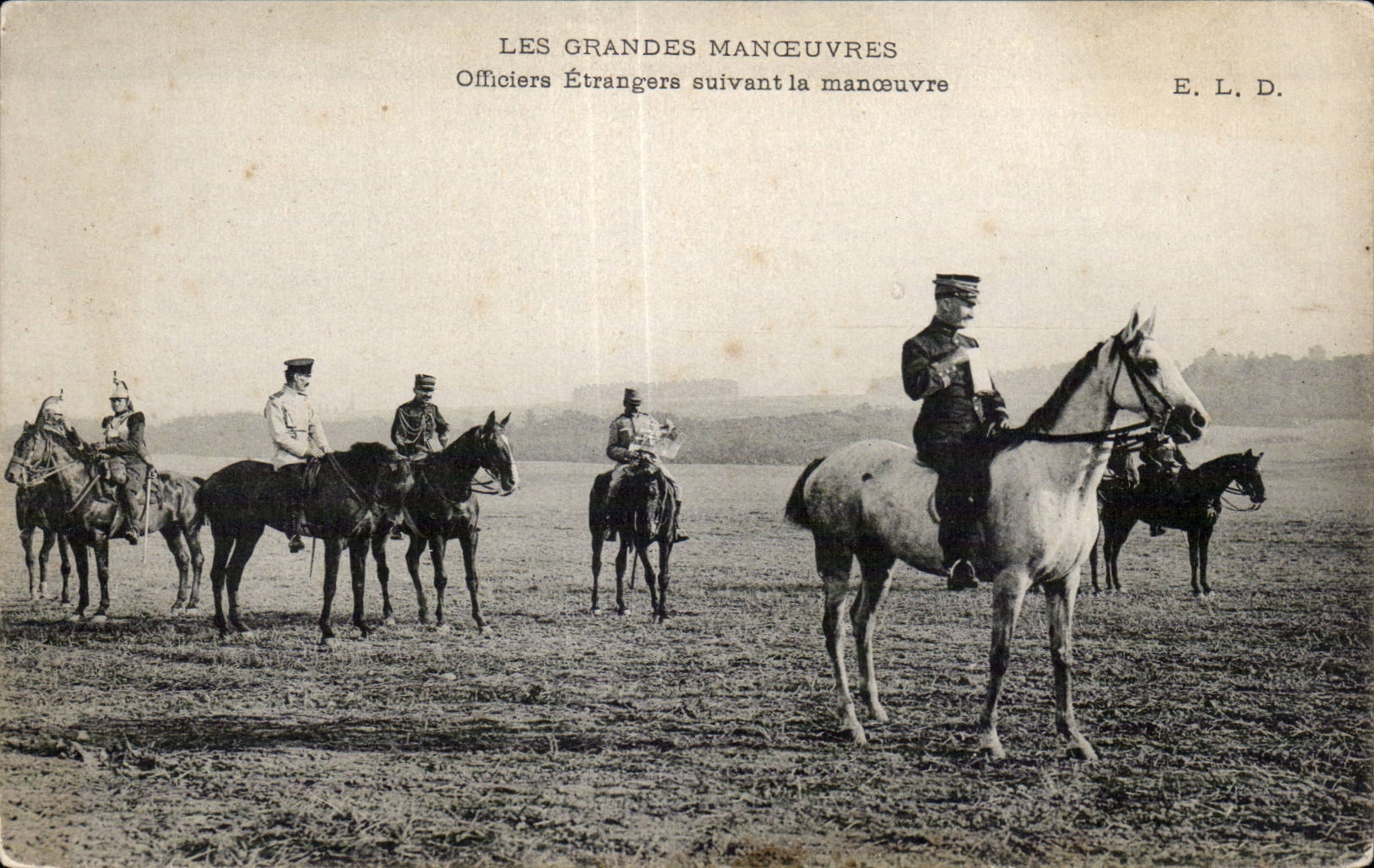CPA Militaria the Great War the 1914 army maneuvers foreign Officers according to the operation Dragons