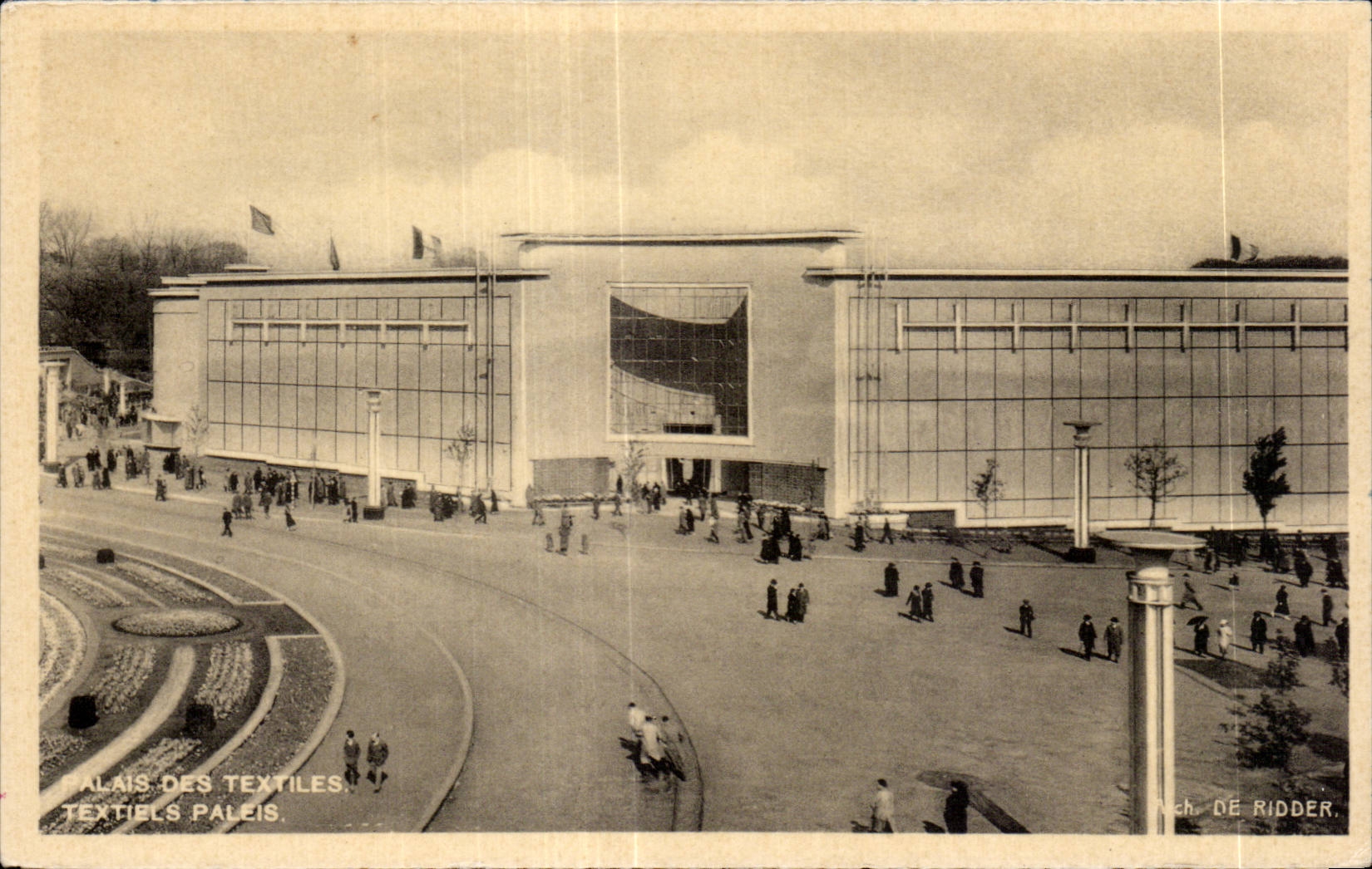 CPA Belgium Brussels Fair of 1935 Palates of the textiles