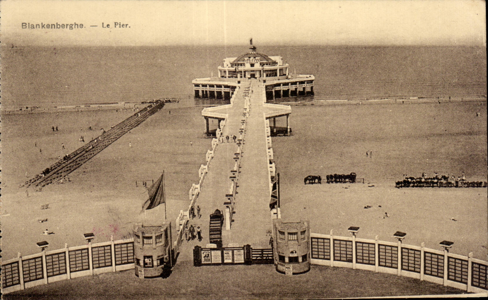 CPA Belgique Blankenberghe Le Pier