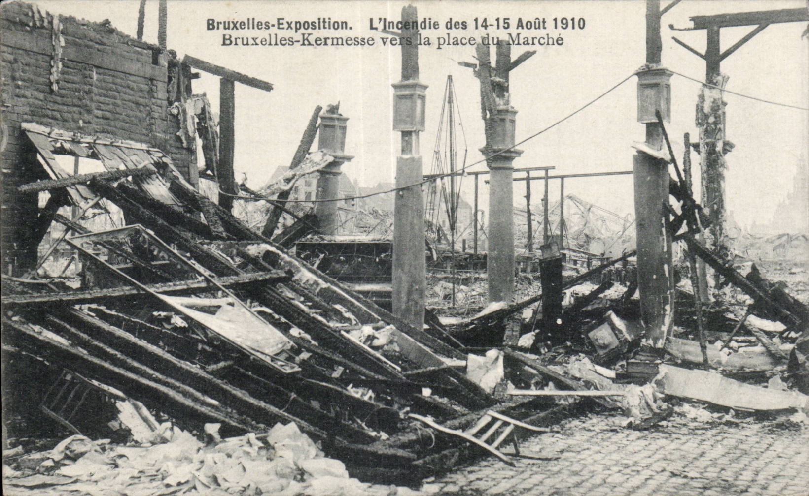 CPA Belgium Brussels Fair the 14 August 15th 1910 old Fire Brussels village fair towards the place of the market