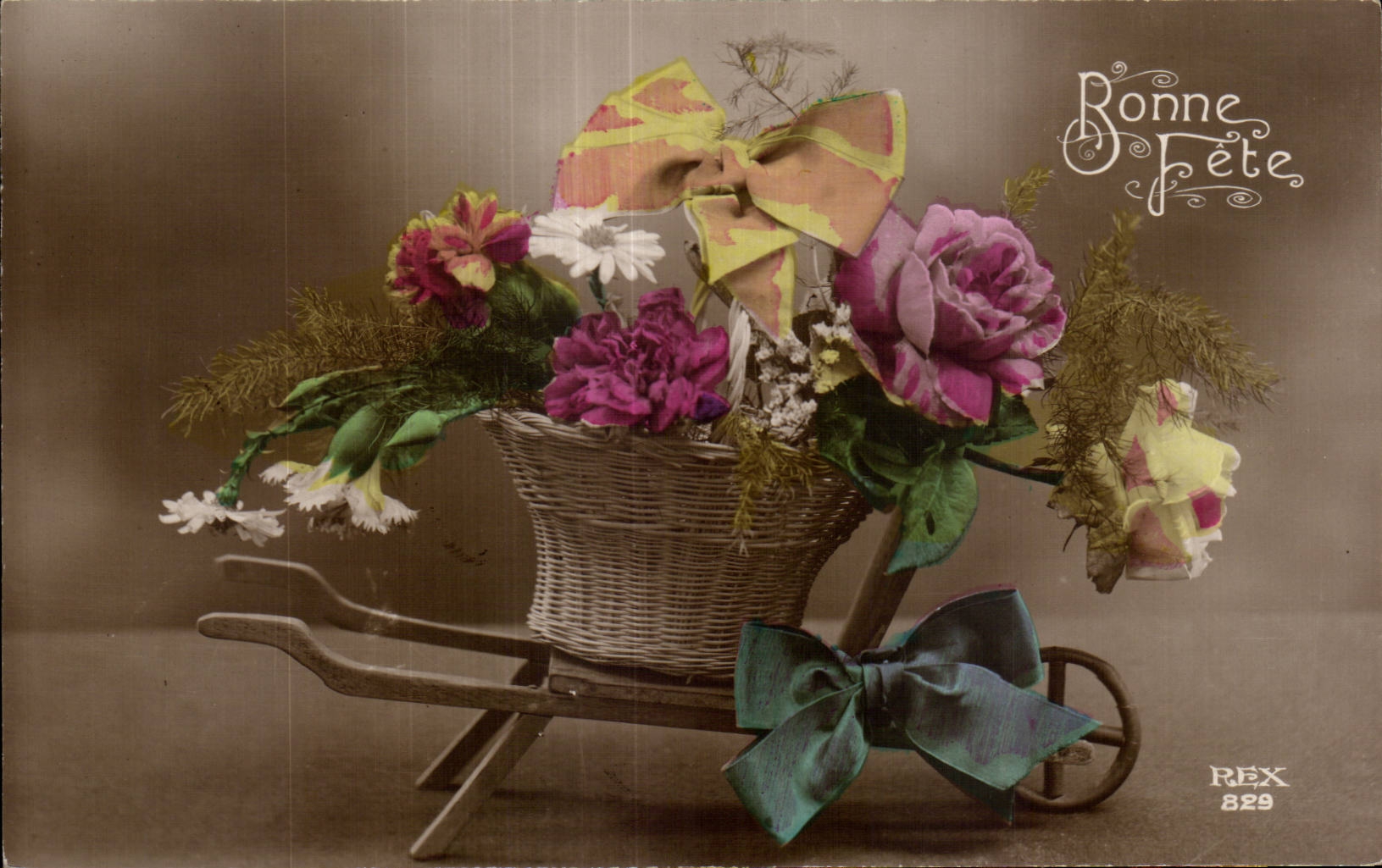 Fleurs Bonne Fete - CPA 