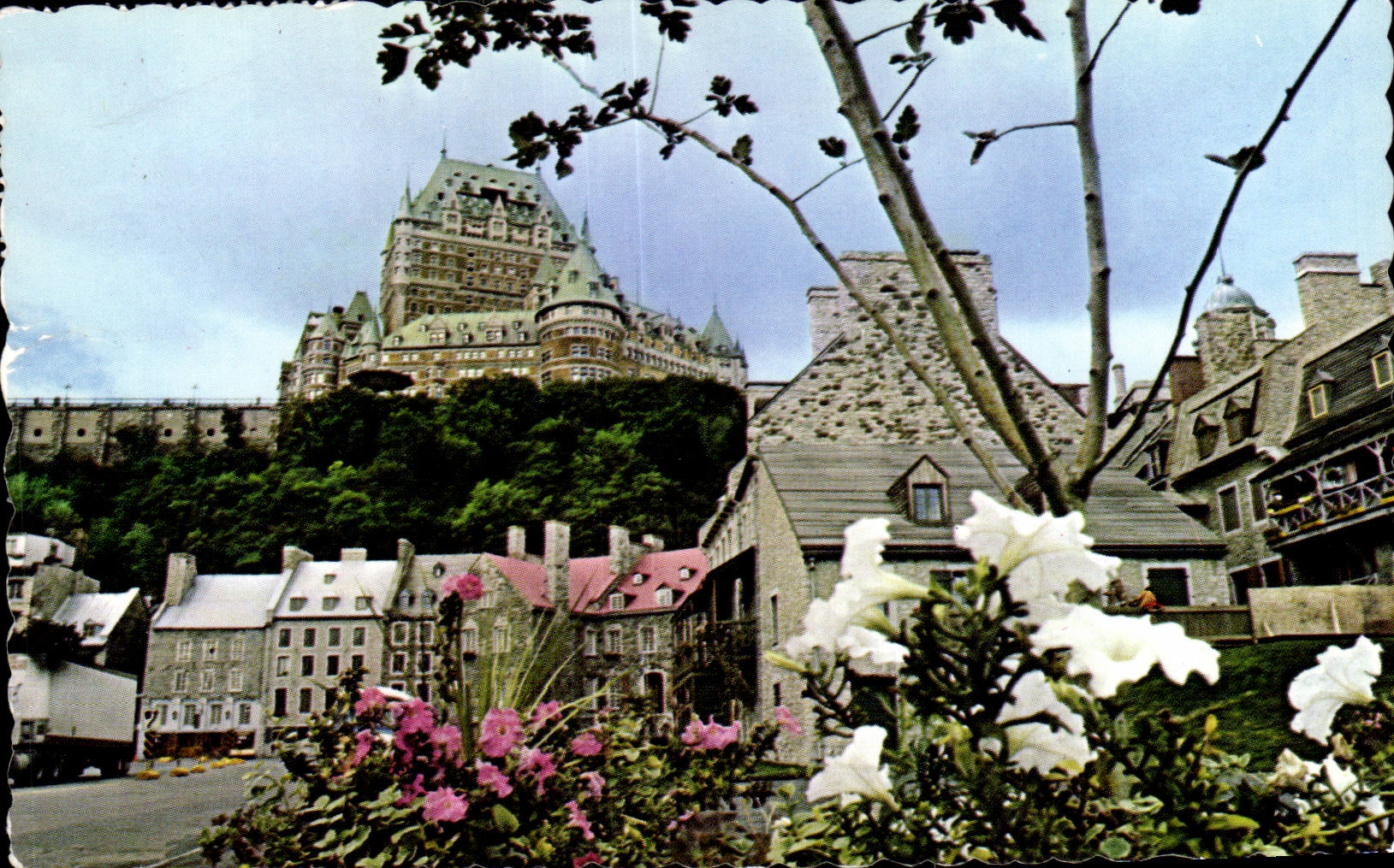CPA Ouebec en Fleurs Florat Ouebec