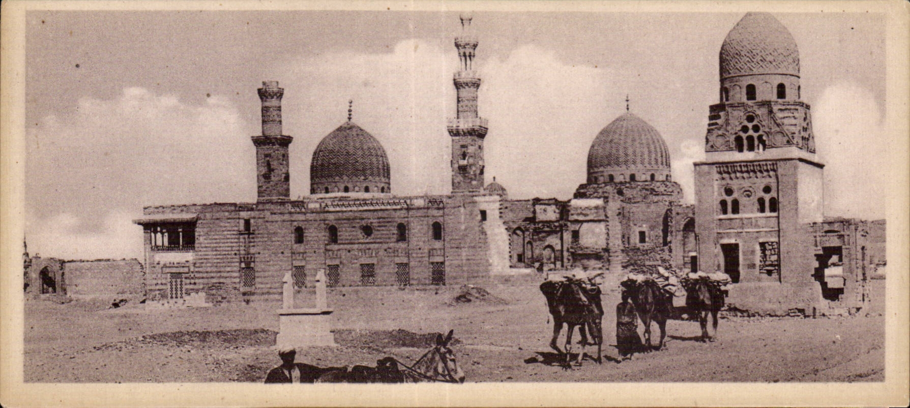 CPA Egypt Egypte Le Caire Mosquee du sultan Barkuk