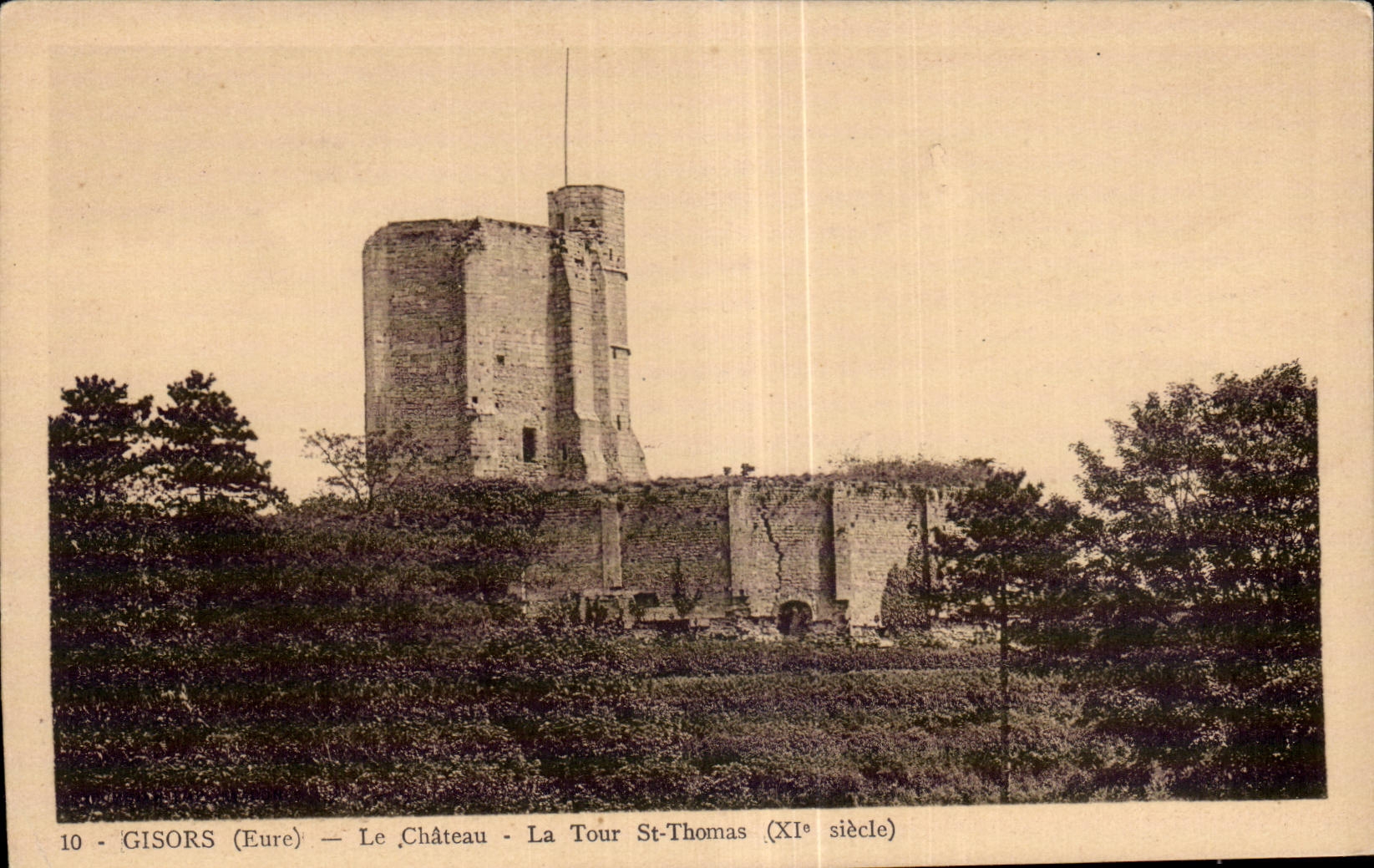 CPA Gisors Le chateau La tour St Thomas