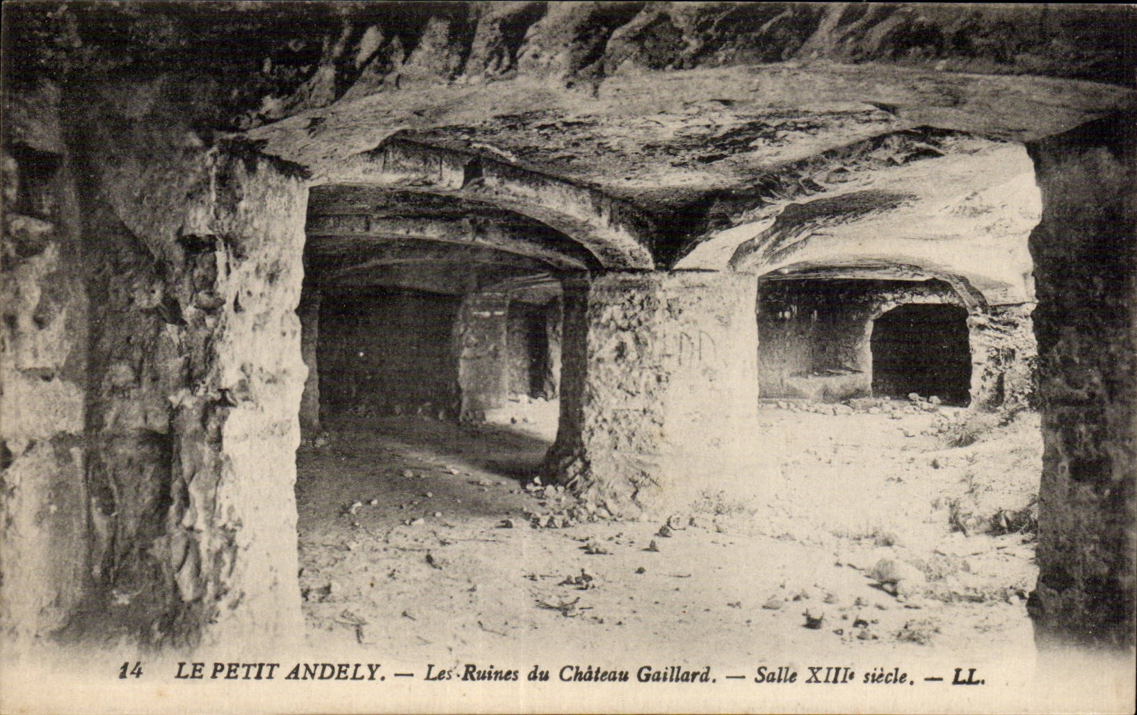 CPA small Andely ruins of the Strong castle