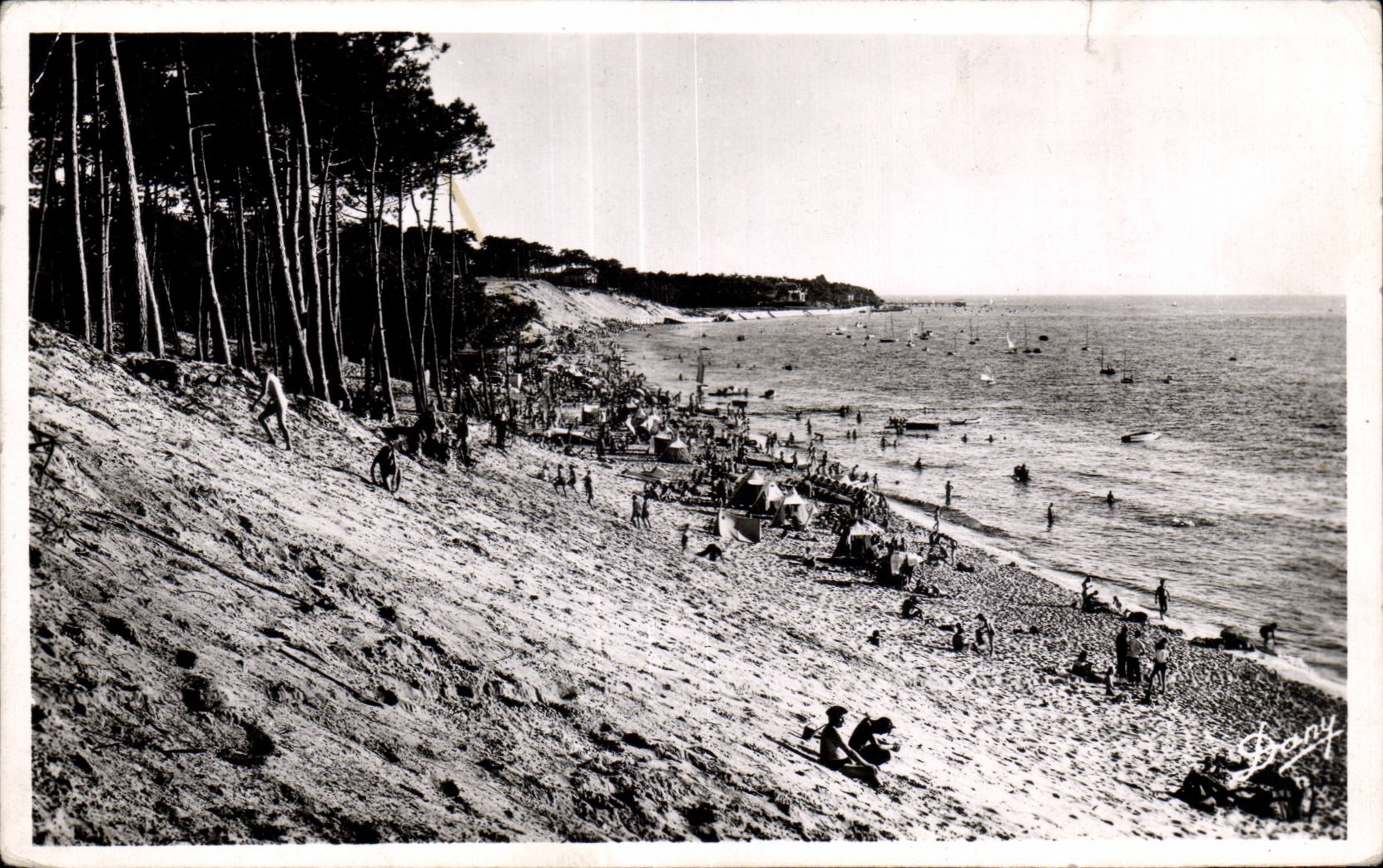 CPA Arcachon Les Abatilles Vue Generale de la Plage