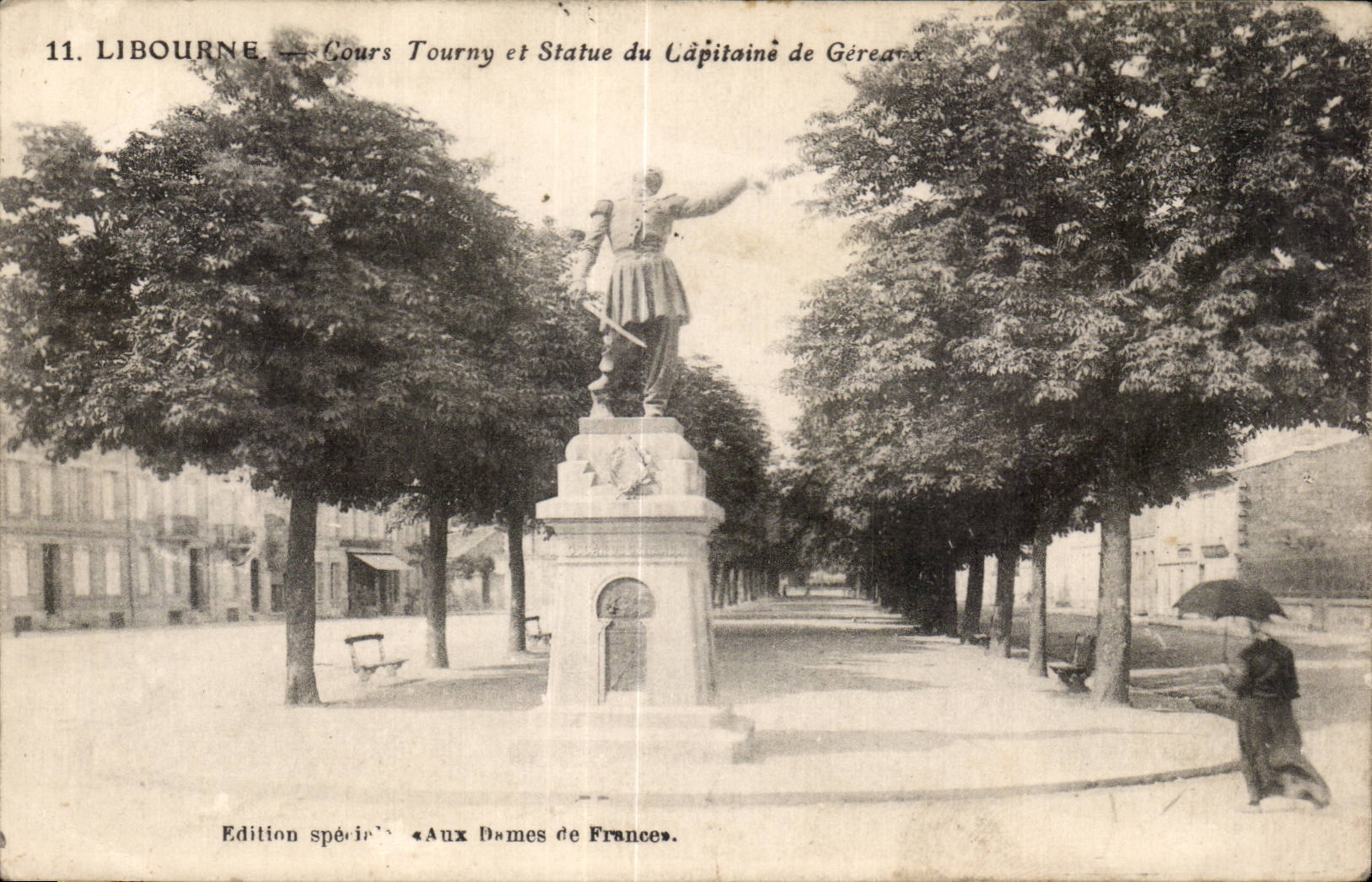 CPA Libourne Tourny Course and Statue of the Captain of Gereax