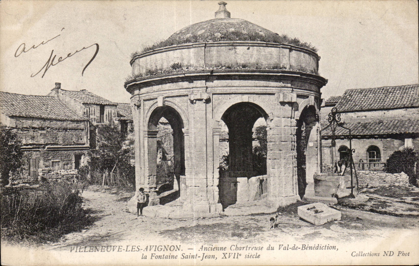 CPA Villeneuve Avignon Old Chartreuse of the Valley of Blessing the Fountain Saint Jean