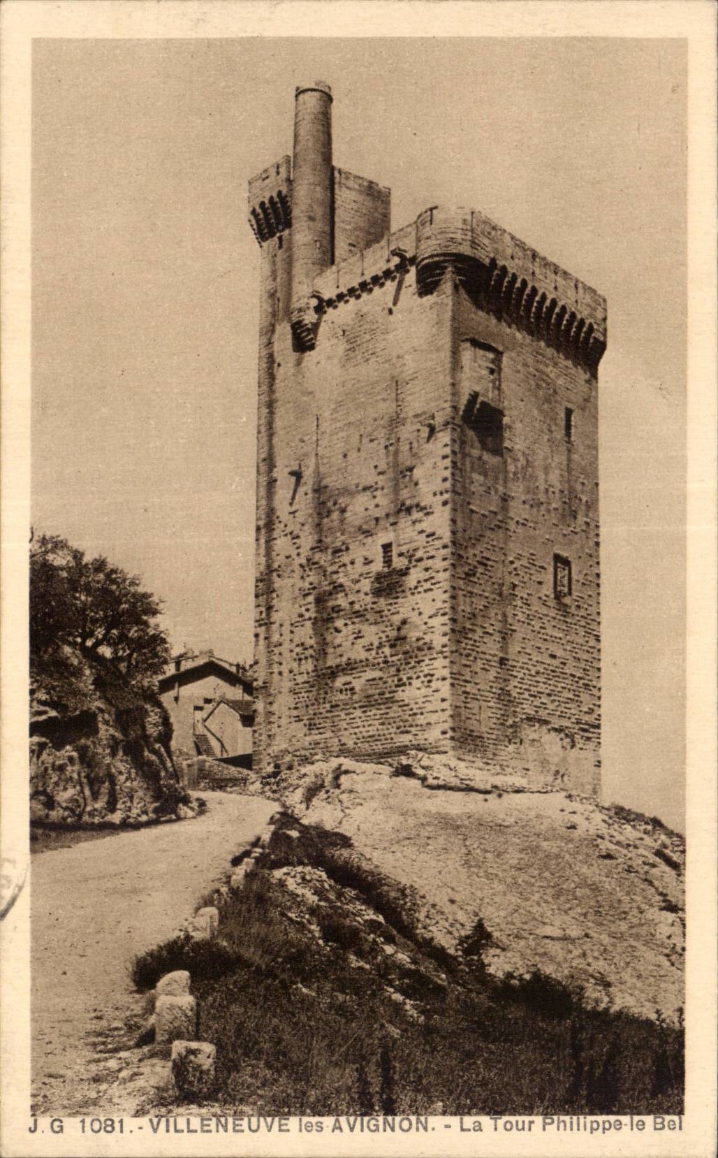 CPA Villeneuve Ies Avignon the Philippe Tower the Beautiful one