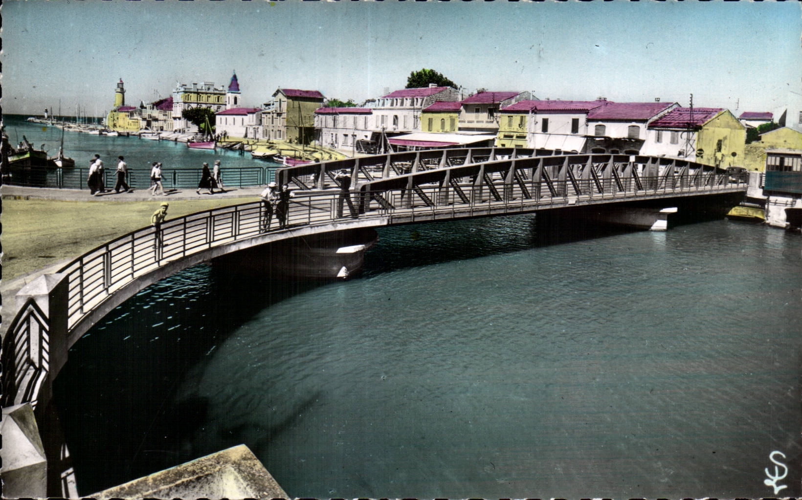 CPA Grau of Rio Gard the Bridge swing on the Canal