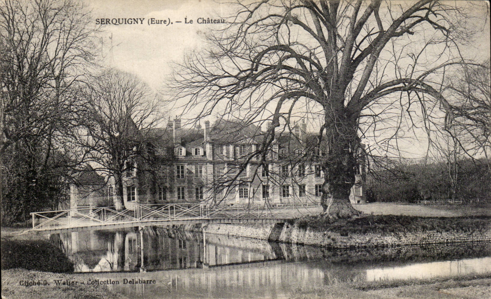 CPA Serquigny the Eure the Castle