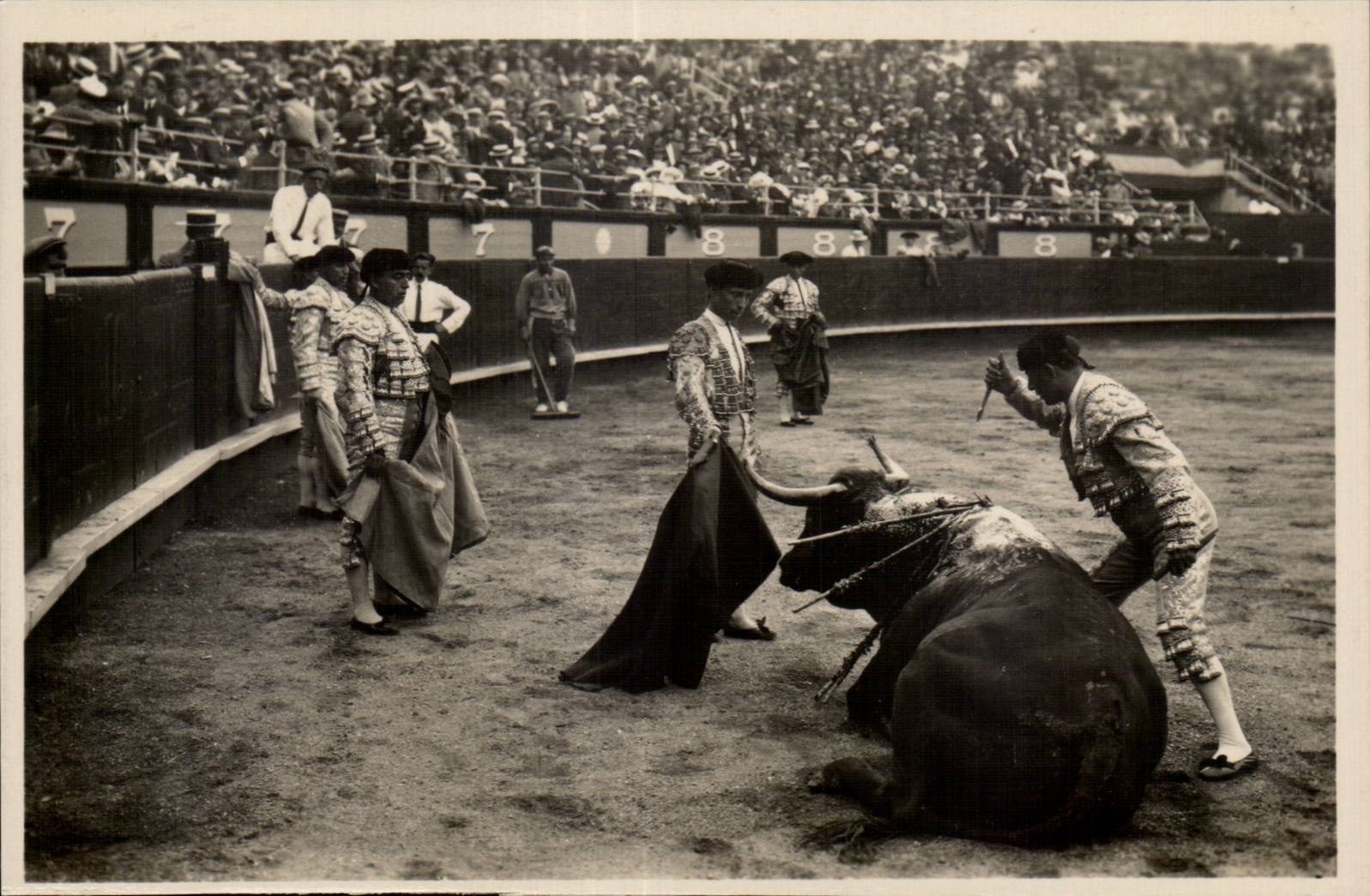 CPA Corrida Suerte de la Puntilla Le Stylet