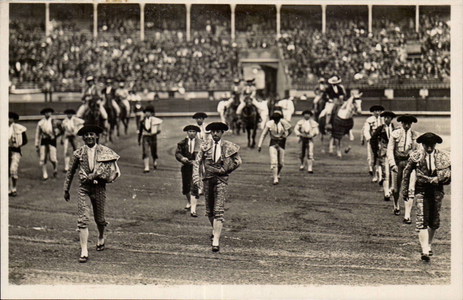CPA Corrida Paseo de la Cuadrilla Sortie de la Troupe