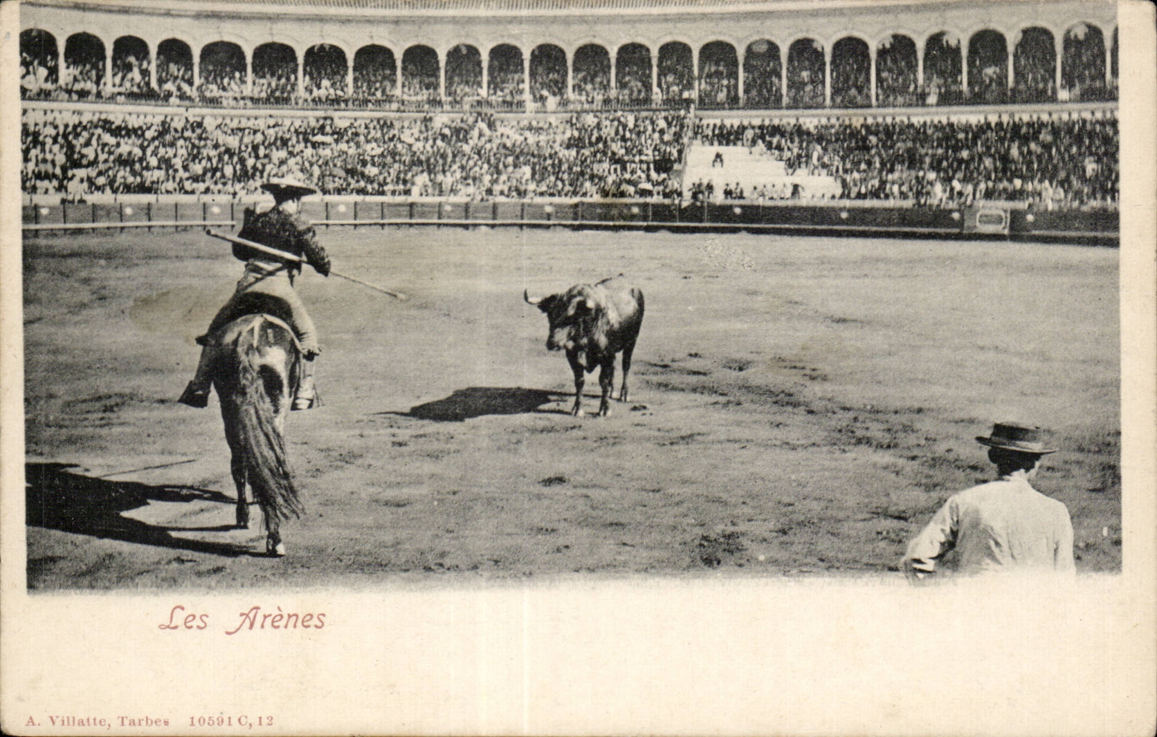 CPA Corrida Les Arenes