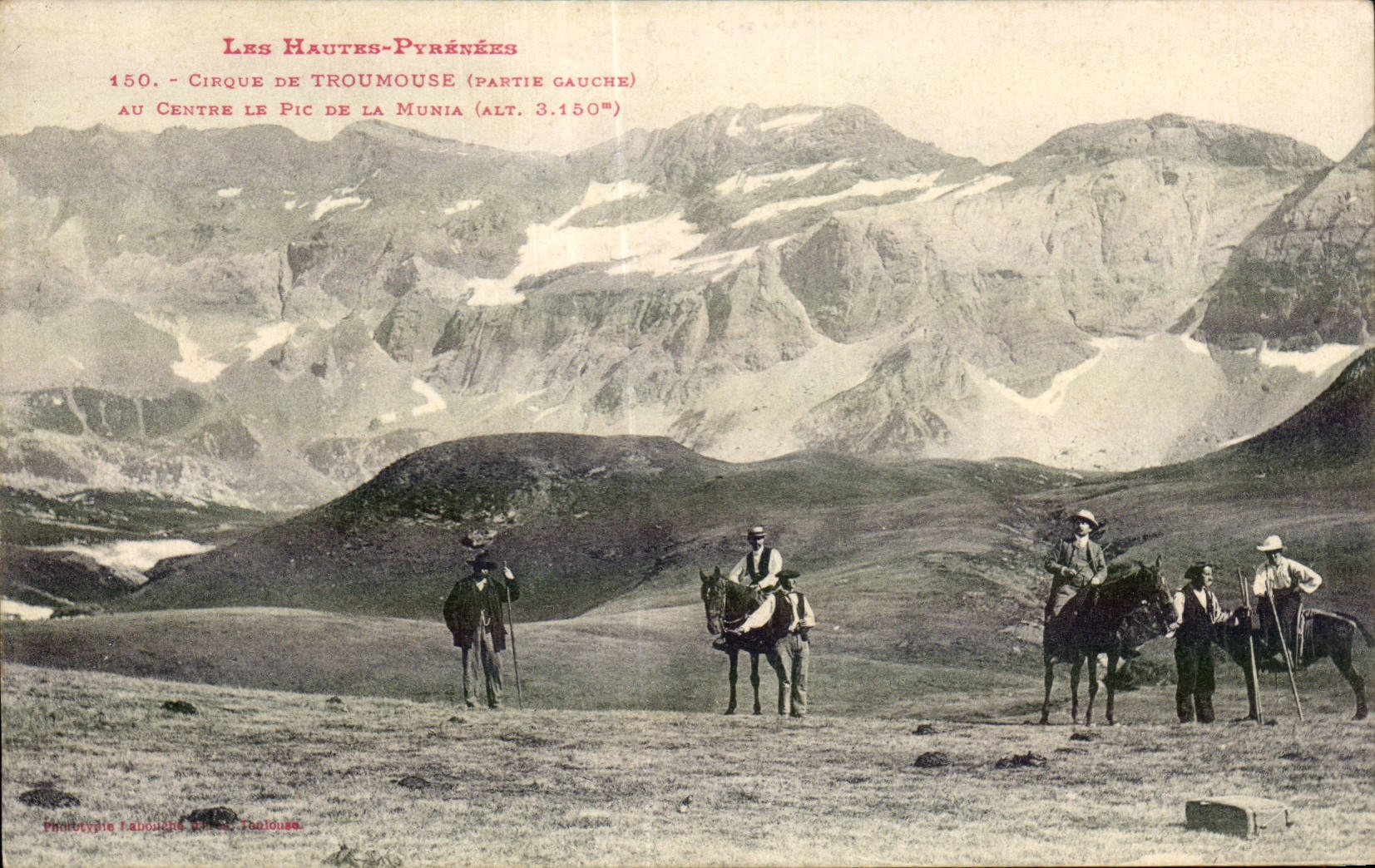 CPA the High Pyrenees Cirque of Troumouse Centers the peak of Mnia Cheval Horse
